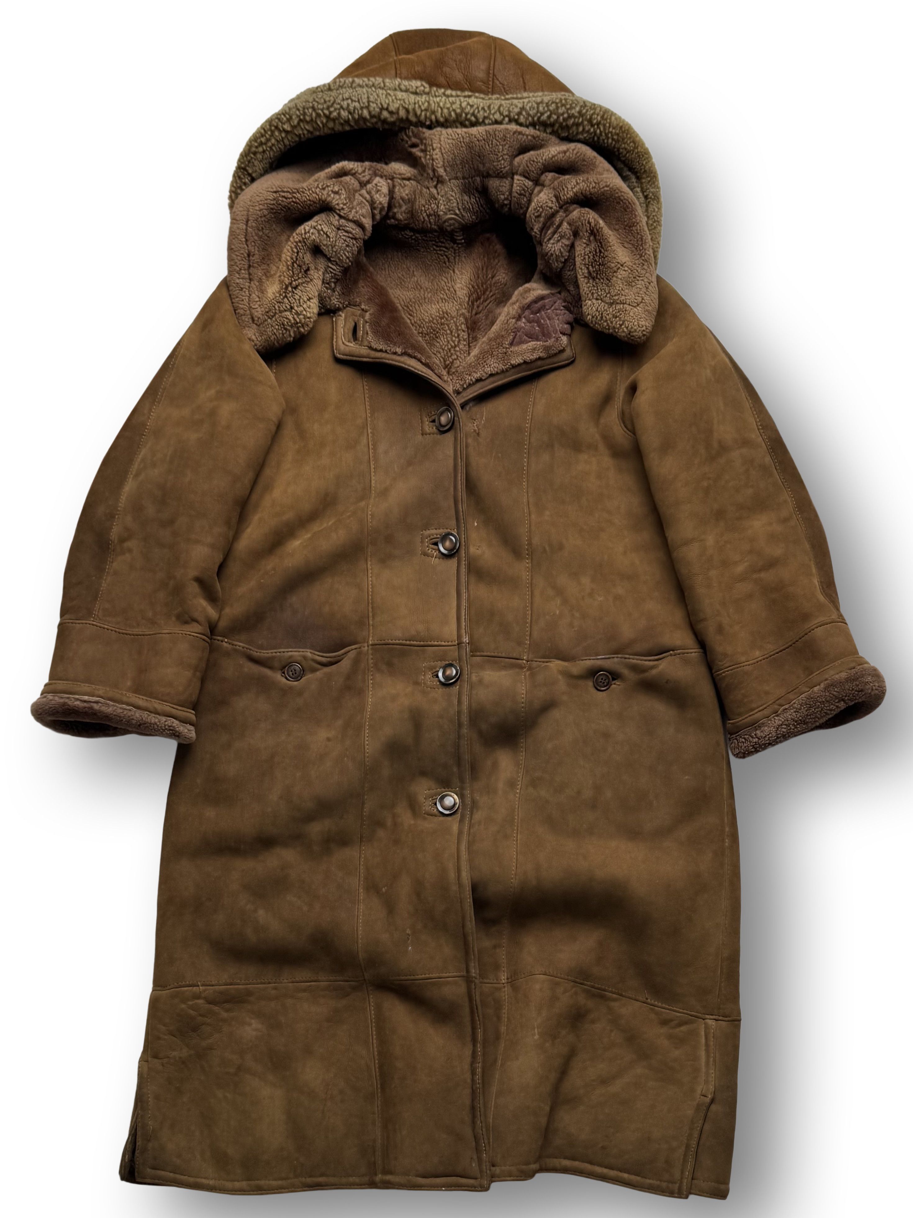 Vintage Vintage Real Sheepskin Heavy Coat With Hood Size XL / US 12-14 / IT 48-50 - 1 Thumbnail