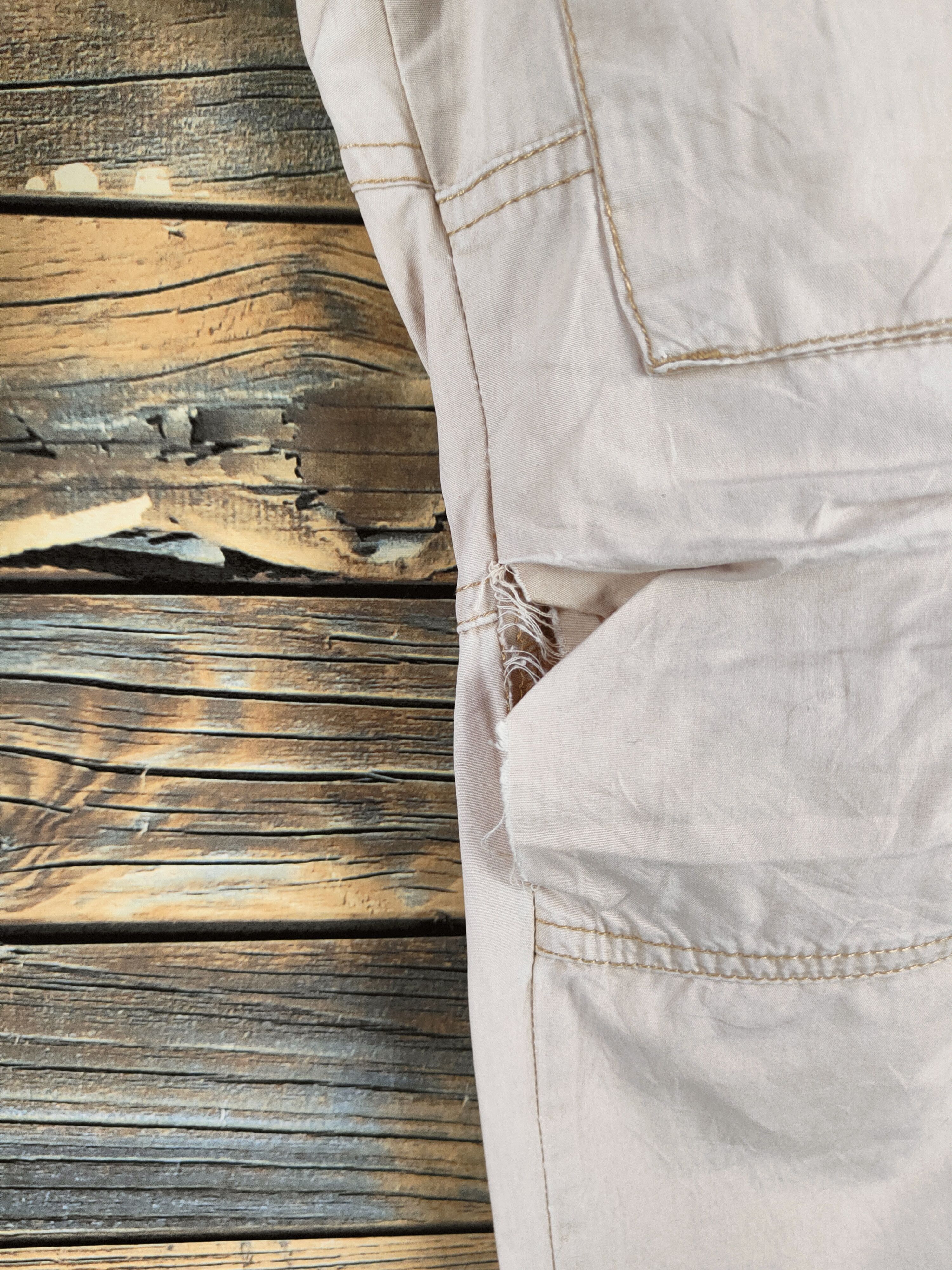 Takeo Kikuchi TK Ivory Multipocket utility cargo Casual Pants #46-349 Size US 30 / EU 46 - 6 Thumbnail