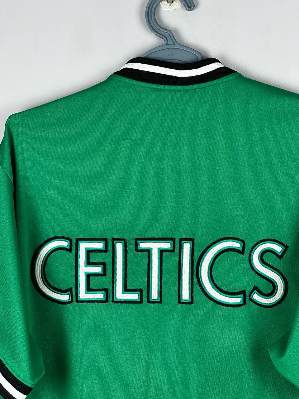 NBA Vintage 90s Celtics Warm Up Jacket NBA Size US XL / EU 56 / 4 - 17 Thumbnail