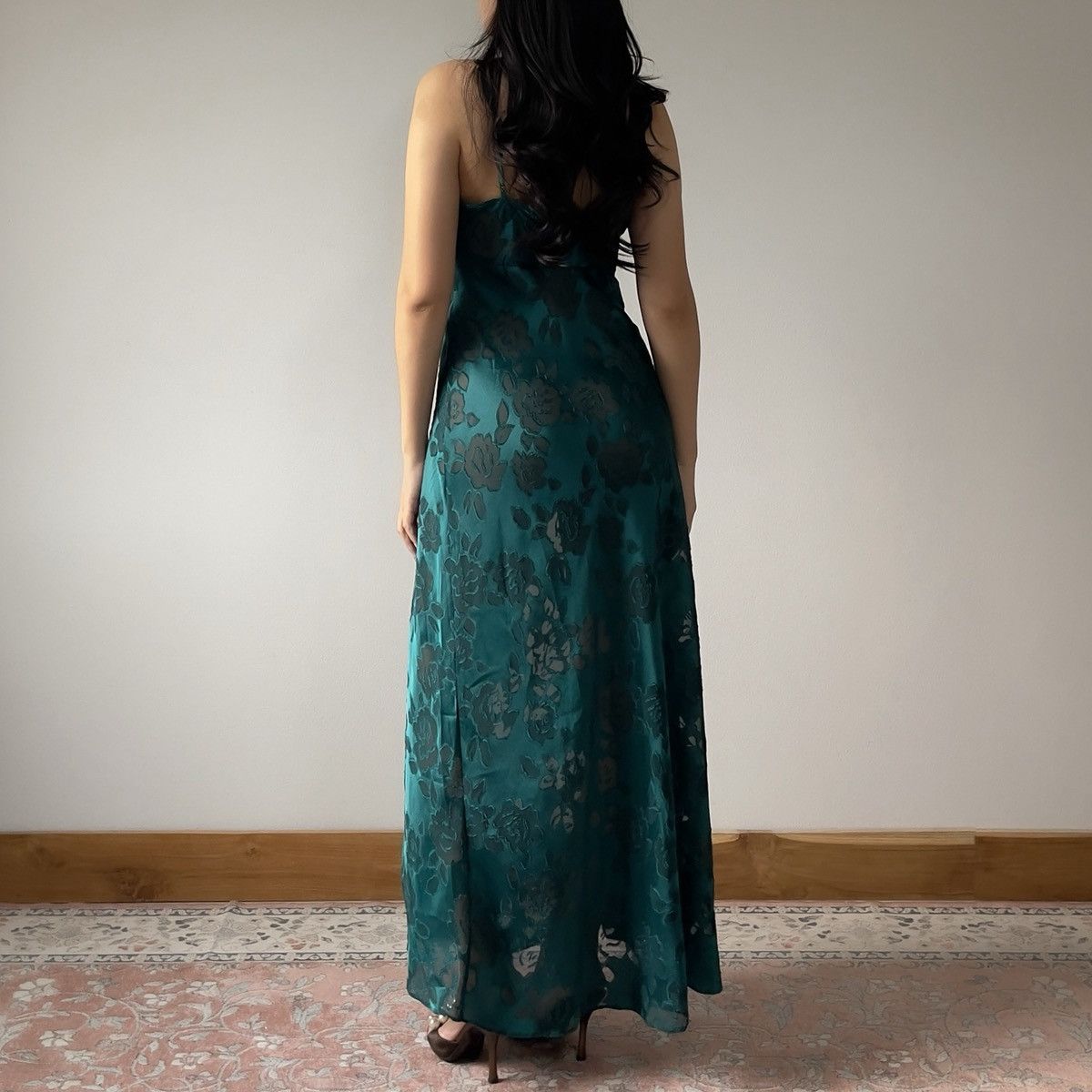 Victoria's Secret Victoria’s Secret 1990s Green Floral Burnout Slip Dress (L) Size L / US 10 / IT 46 - 7 Thumbnail