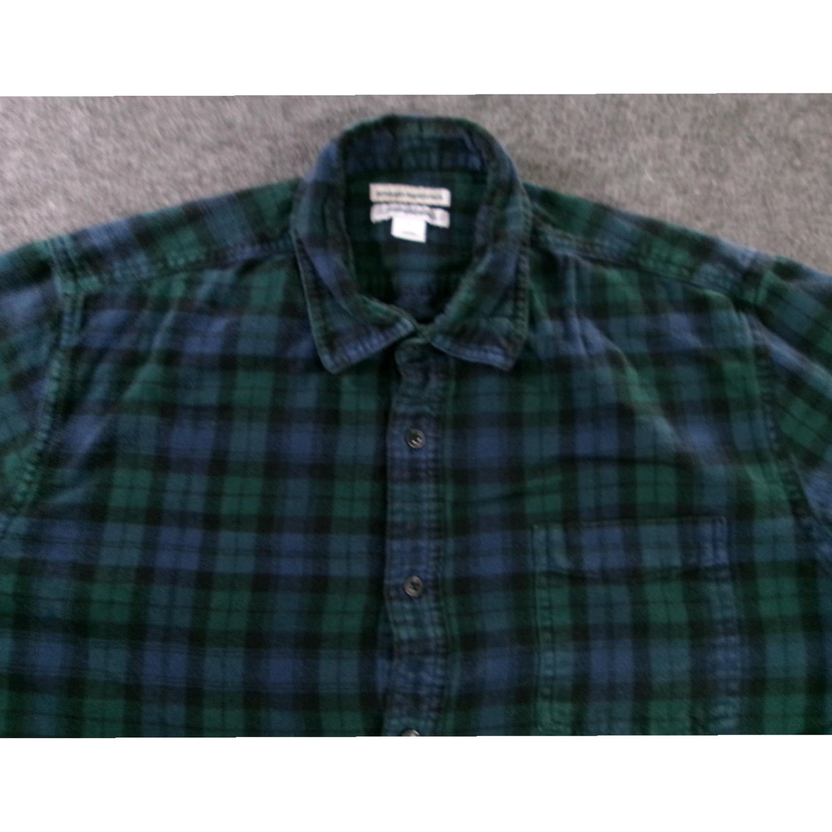 Essentials Amazon Essentials Flannel Shirt Men Large Green Plaid Button-Up Classic Outdoor Size US L / EU 52-54 / 3 - 2 Thumbnail