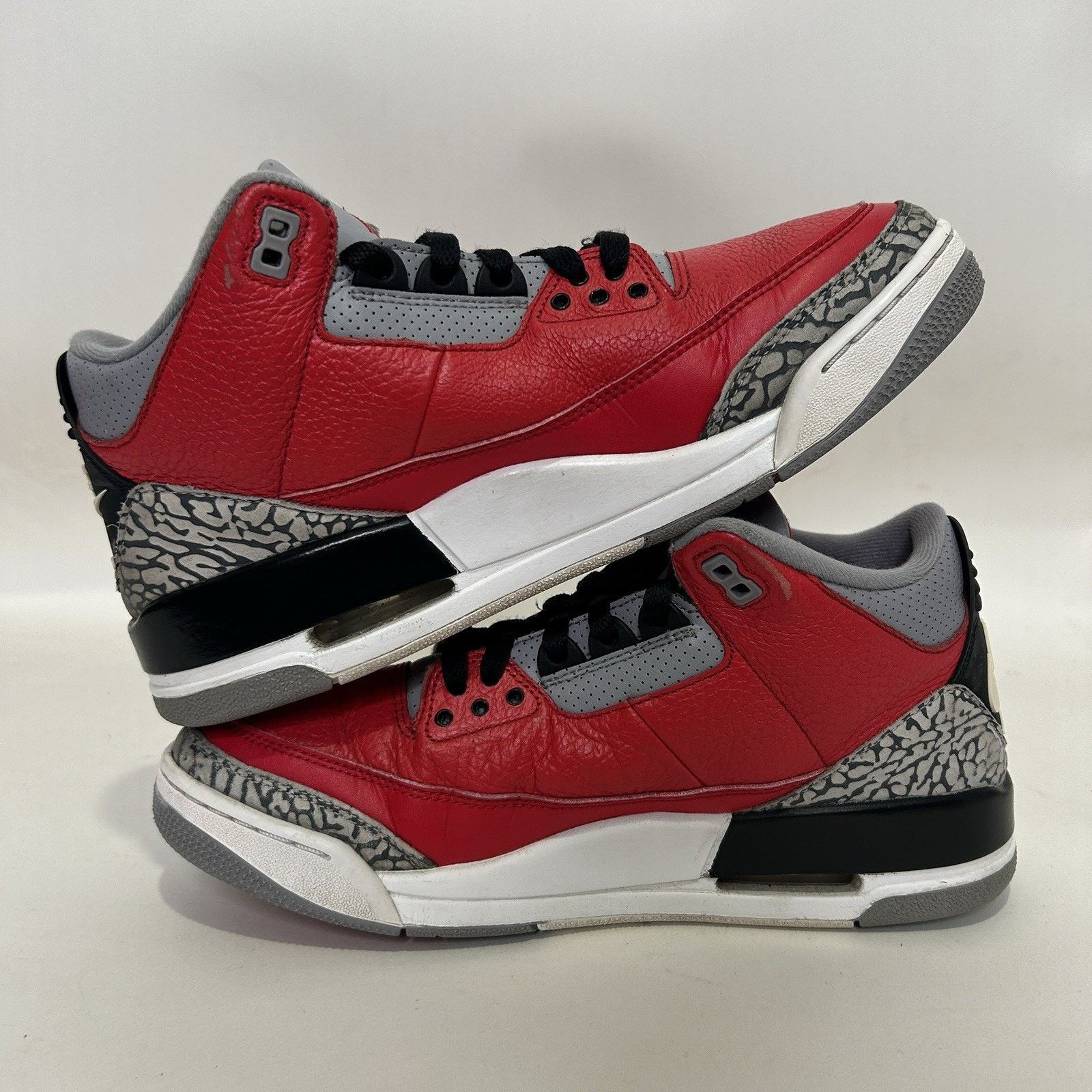 Jordan Brand Nike Air Jordan 3 Retro SE “Unite/Red Black” Size US 8.5 / EU 41-42 - 3 Thumbnail