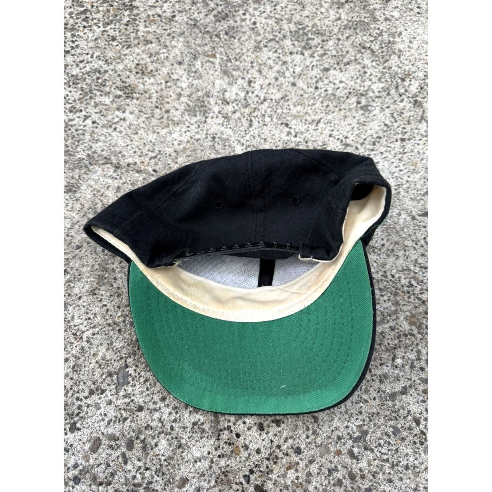 Vintage VINTAGE Grateful Dead Hat Black Wool SnapBack USA Made One Size Men OSFA Black Wool Snapback Hat USA Grateful Dead Mens Size ONE SIZE - 4 Thumbnail