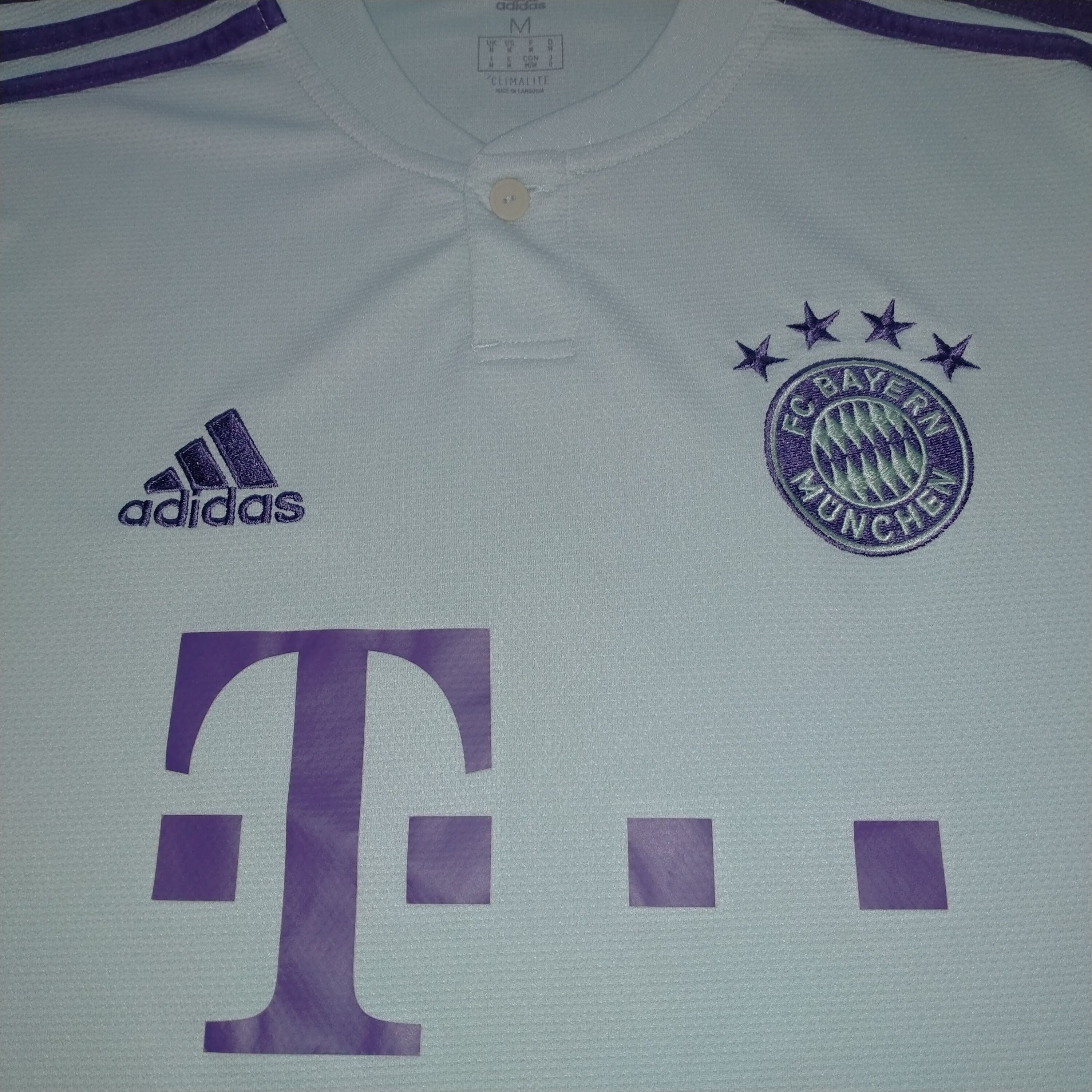 Adidas Adidas FC Bayern Munchen 18/19 Away Soccer Jersey T-shirt Size US M / EU 48-50 / 2 - 3 Thumbnail