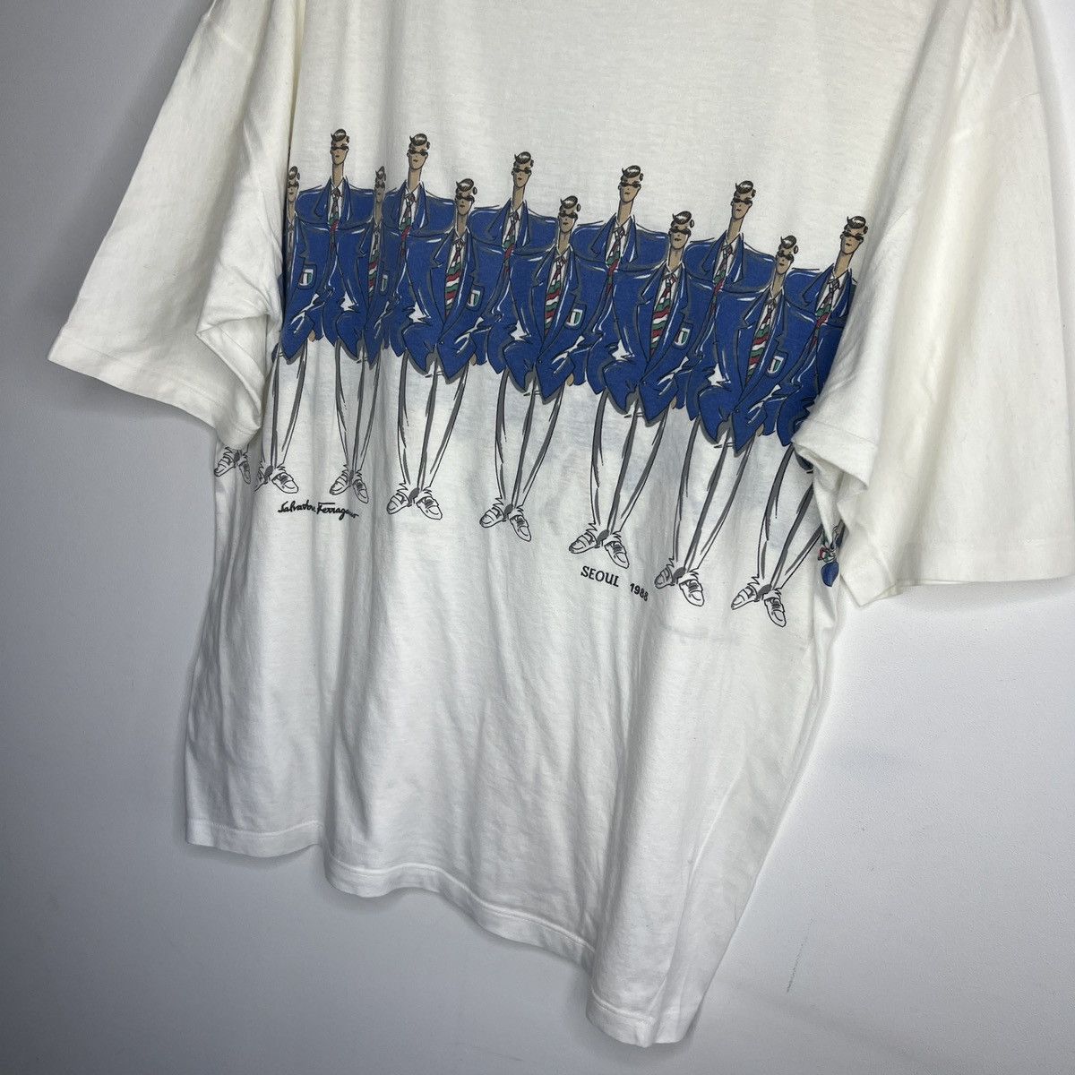 Salvatore Ferragamo × Vintage Vintage SALVATORE FERRAGAMO Seoul 1988 Print T-Shirt Tee Size US M / EU 48-50 / 2 - 8 Thumbnail