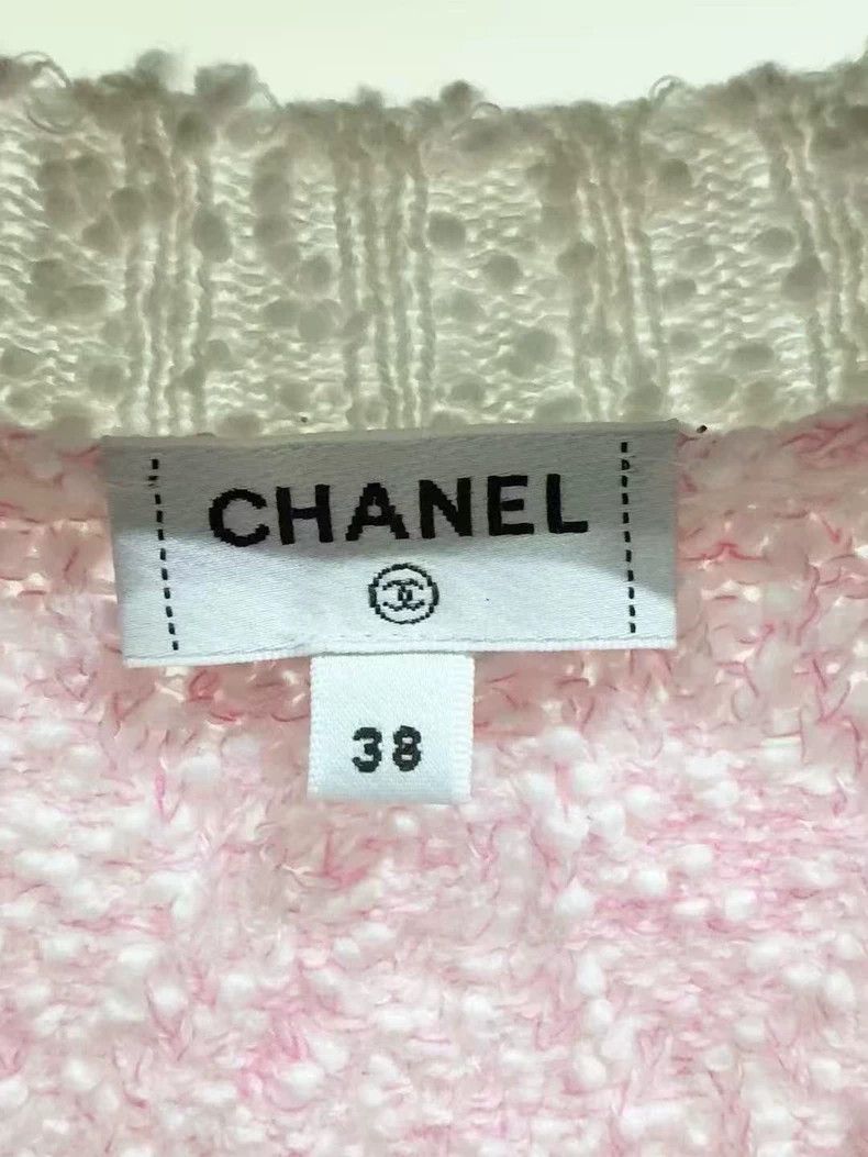 Chanel Chanel24 Spring/Summer New Sweaters 2502-Nextarrow Size XS / US 0-2 / IT 36-38 - 2 Thumbnail