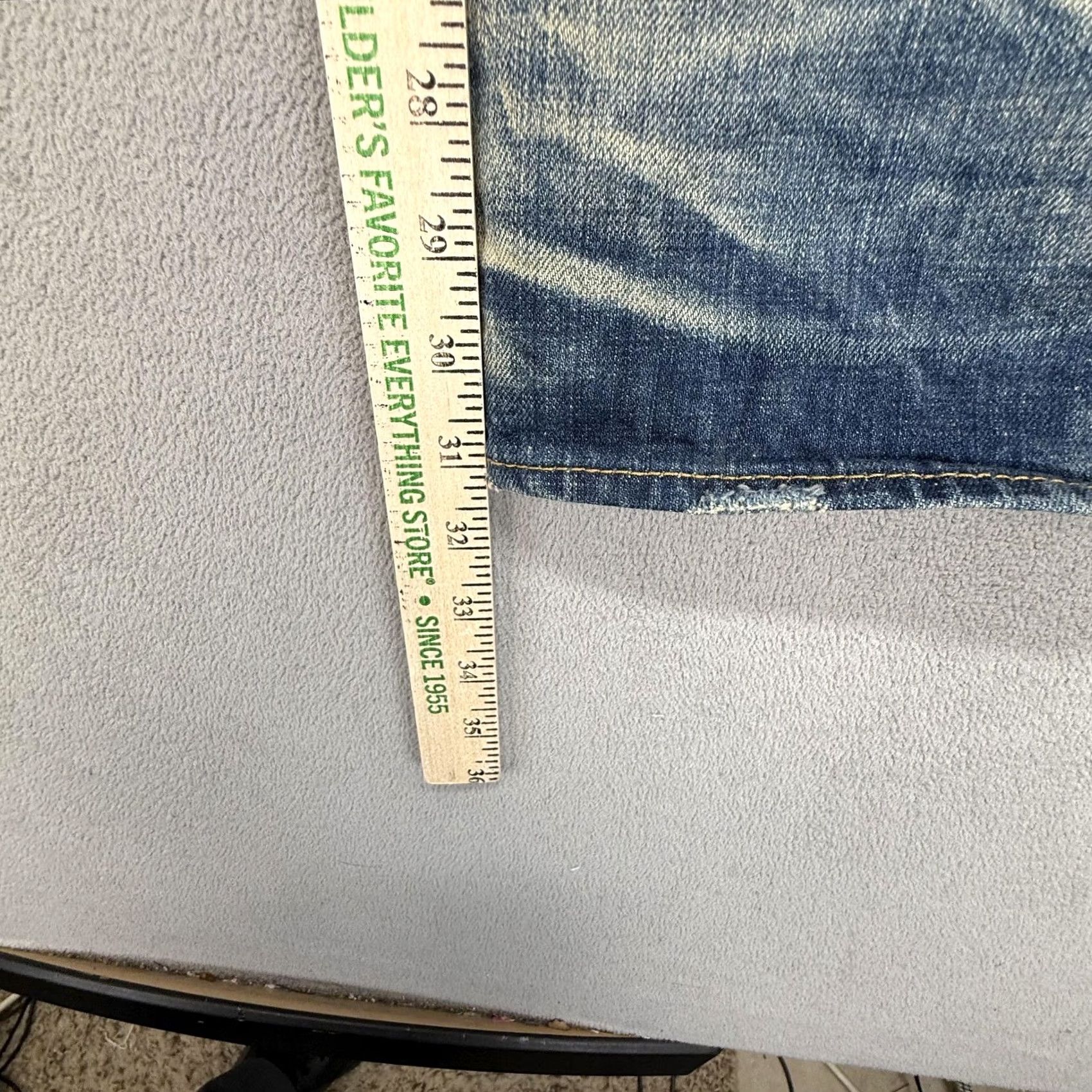 J Brand Mini Brand Jeans Mens Straight 34x30 Blue 5-Pocket Zip Fly Denim Vintage-Influenced Whiskers Honeycomb Distressed Size US 34 / EU 50 - 7 Thumbnail