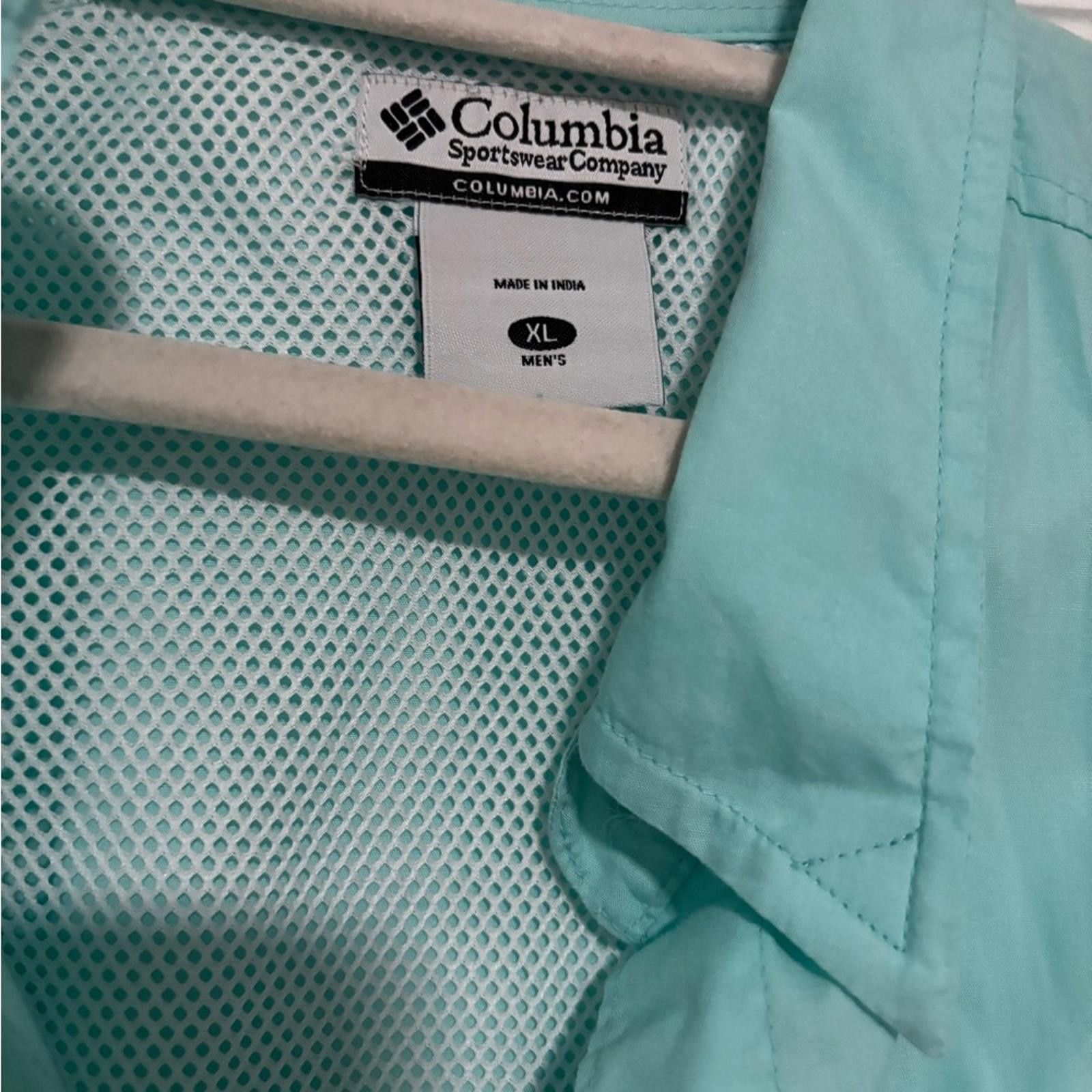 Columbia Columbia Men's Turquoise Button Down Shirt Size US XL / EU 56 / 4 - 2 Thumbnail