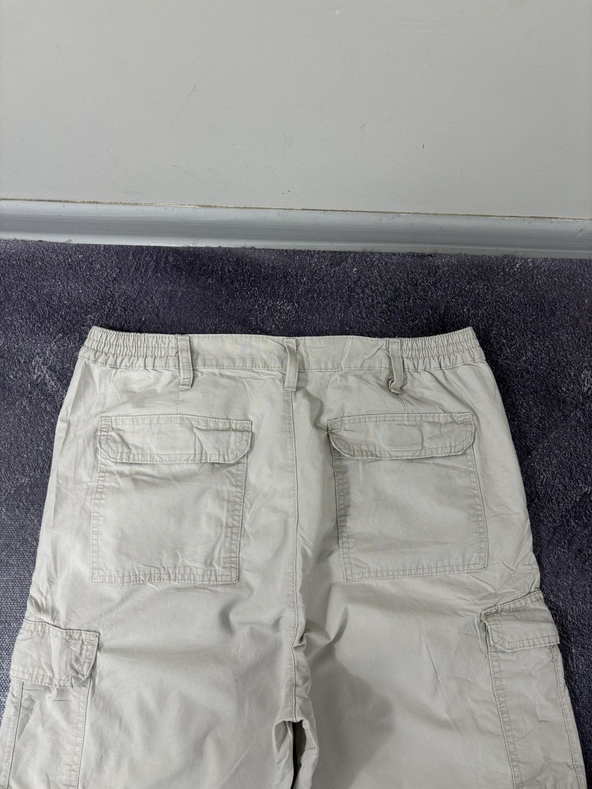 Vintage Vintage Wrangler Y2K Beige Military Hype Cargo Shorts Size US 32 / EU 48 - 16 Thumbnail