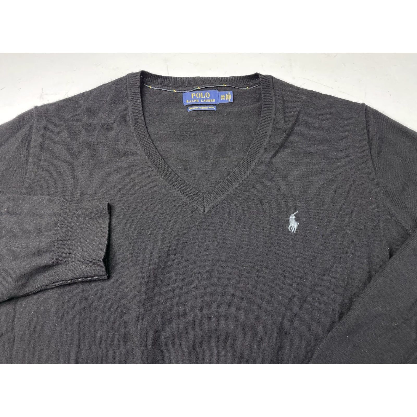 Polo Ralph Lauren Polo Ralph Lauren Sweater Pullover V-Neck 2XB Black Merino Wool Wool Big & Tall Men Size US XXL / EU 58 / 5 - 2 Thumbnail