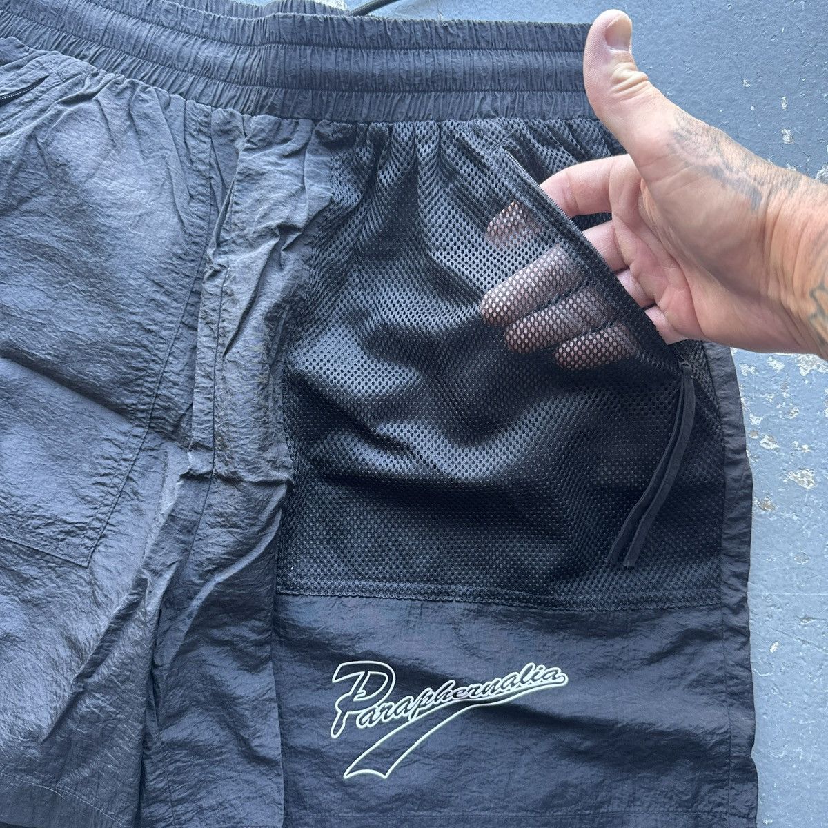 Other Paraphernalia shorts Size US 36 / EU 52 - 2 Thumbnail