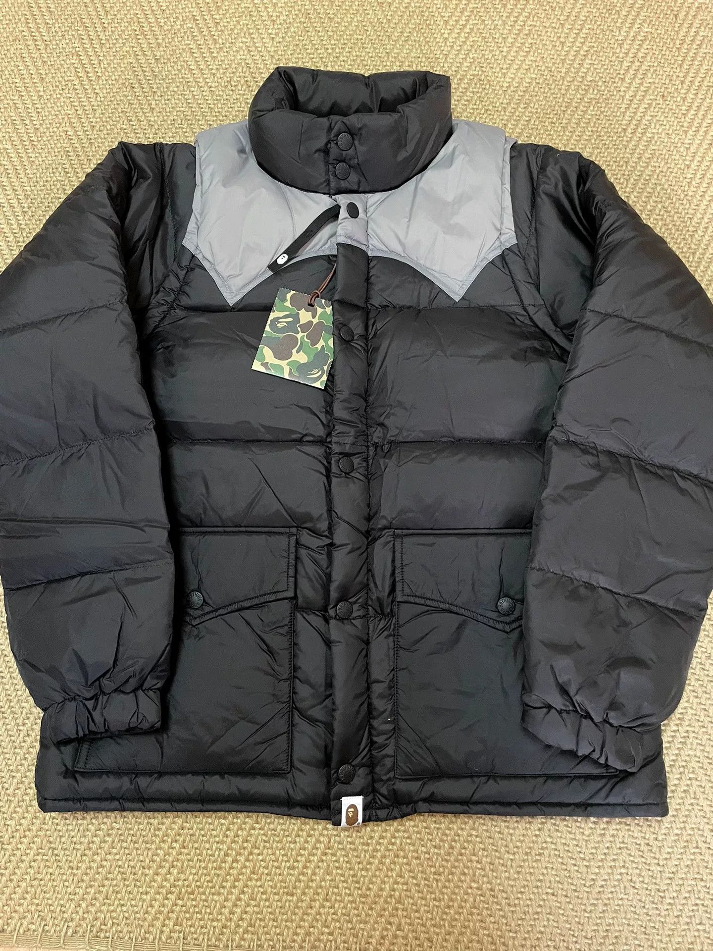 Bape bape detachable sleeve down jacket Size US M / EU 48-50 / 2 - 1 Thumbnail