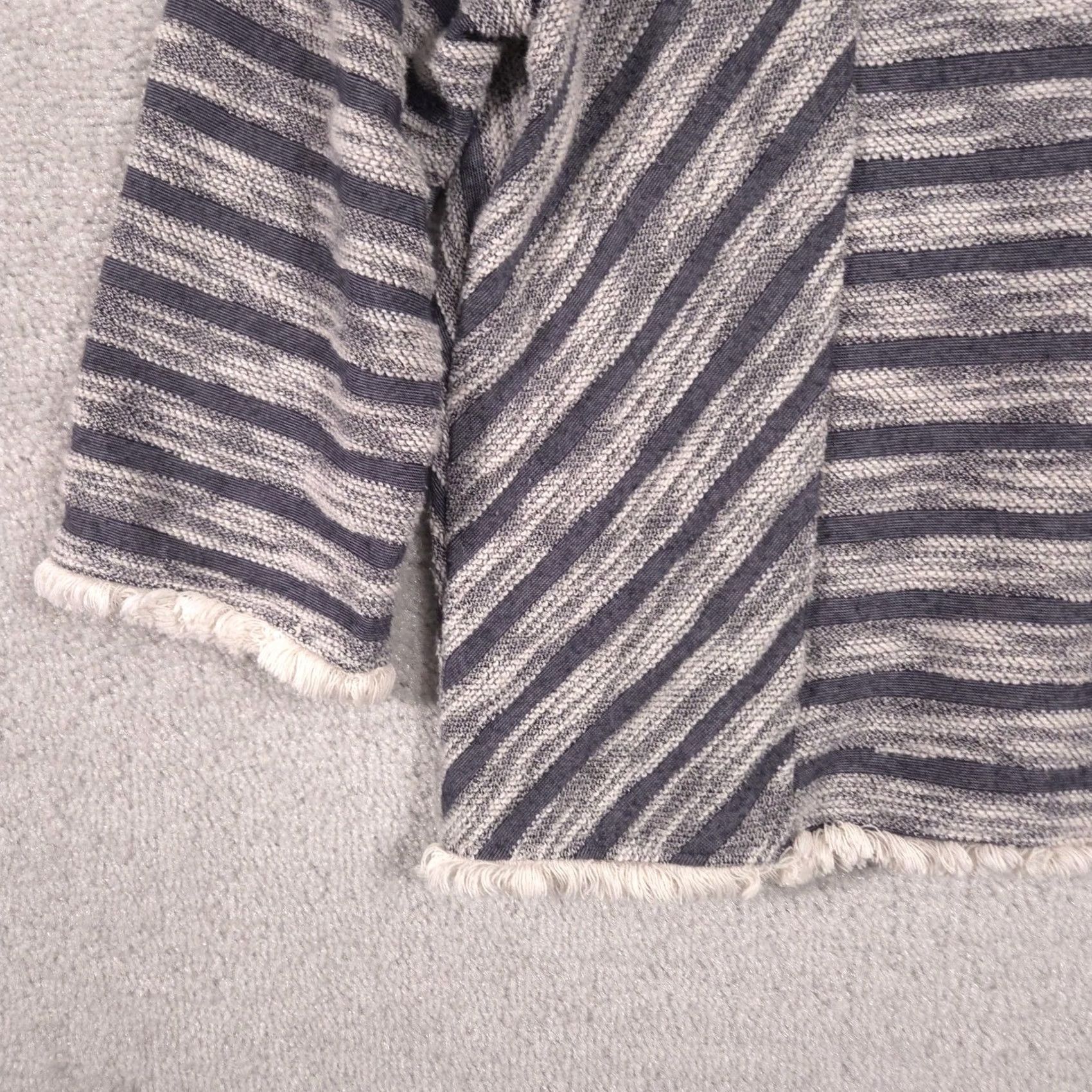 Vintage Chico's Sweater Womens Striped Knit 3/4 Sleeve Fringe Hem Crew Neck Pullover Gray White Medium? 1 Size XS / US 0-2 / IT 36-38 - 4 Thumbnail