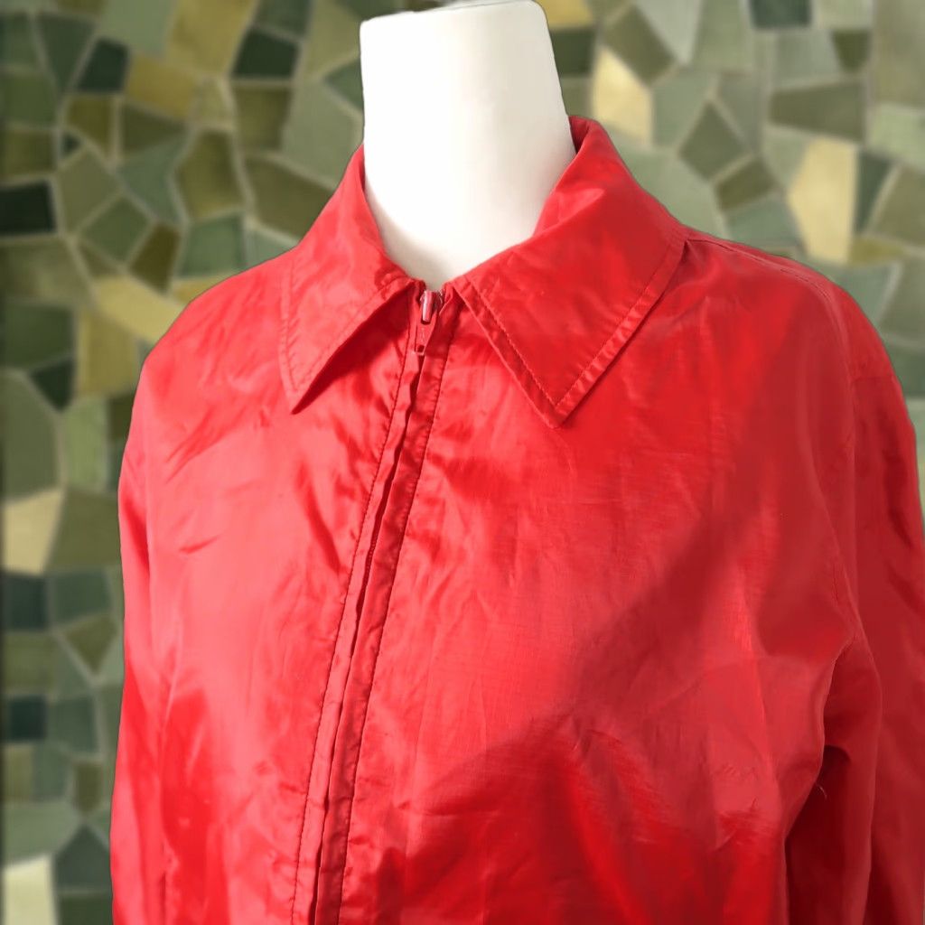 Express VINTAGE 90s Express red zip front windbreaker jacket Womens M Casual 90s Style Short Jacket/Coat Fall Spring Polyester Zip Size M / US 6-8 / IT 42-44 - 1 Thumbnail