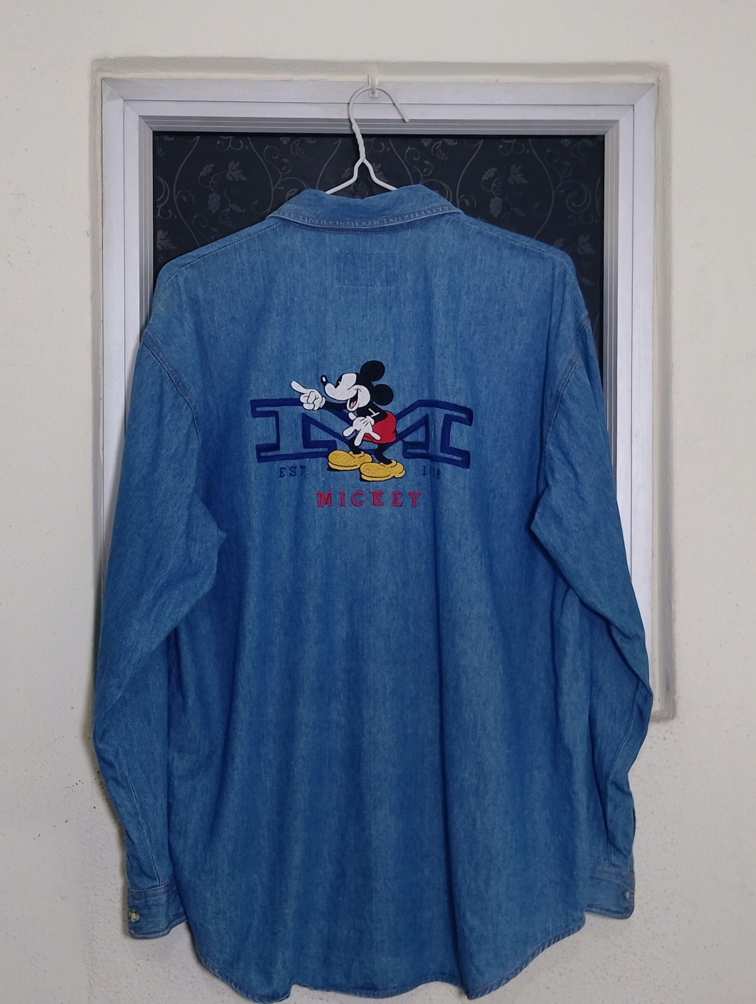 Disney Mickey Mouse Denim Shirt / Mickey Embroided Size US L / EU 52-54 / 3 - 1 Thumbnail