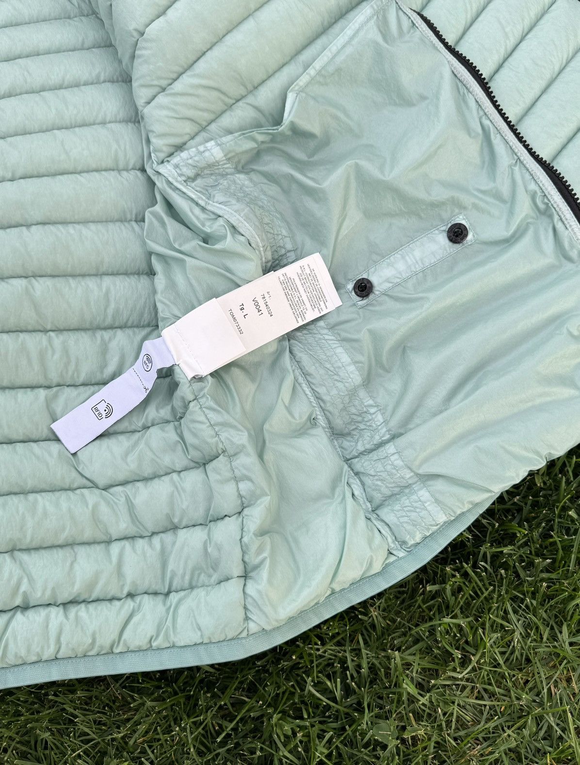 Stone Island Stone Island Jacket R-Nylon Down-Tc Size US L / EU 52-54 / 3 - 12 Thumbnail