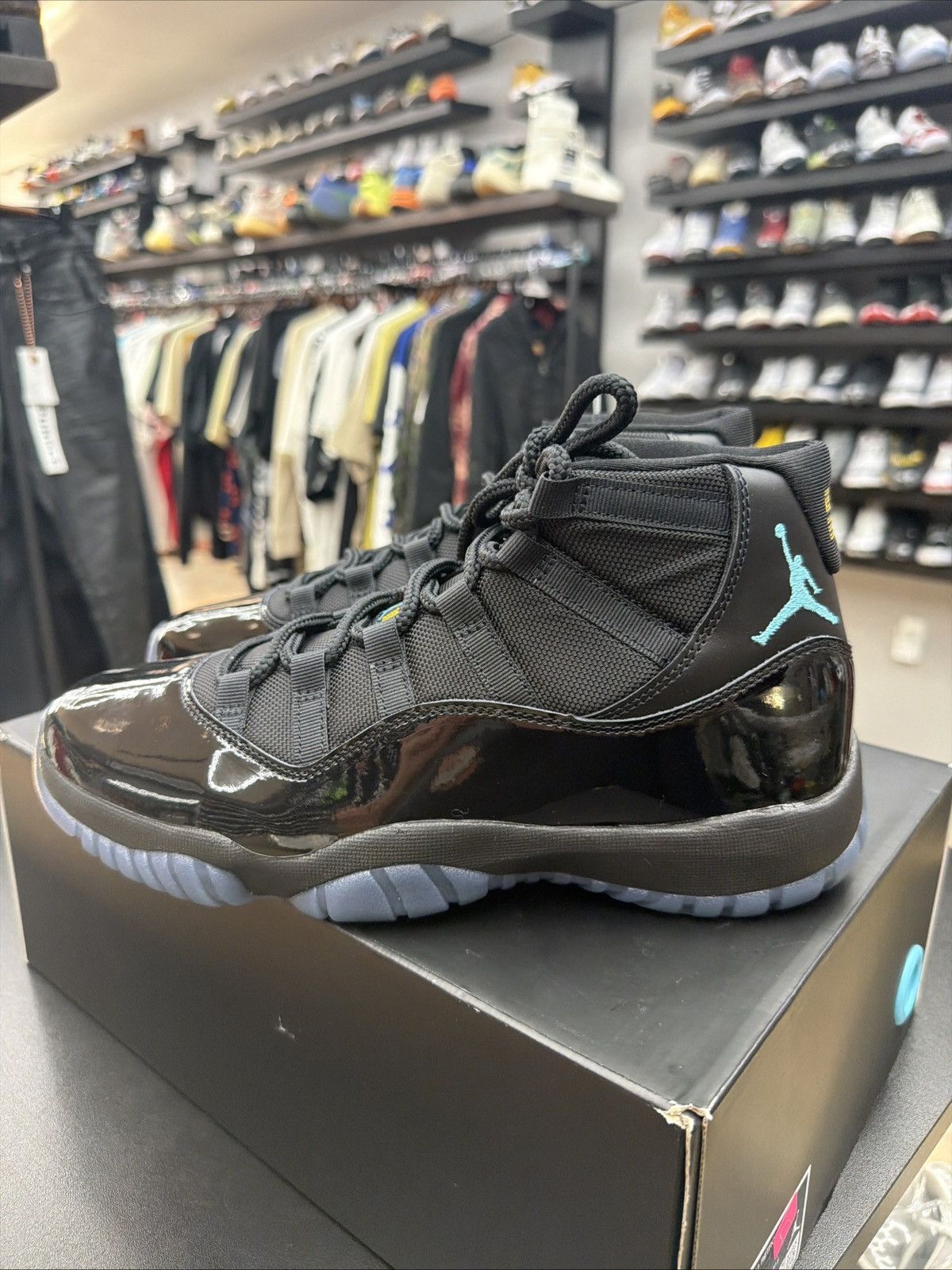 Jordan Brand Air-Jordan Gamma Blue 11s Brand New Quick Shipping 9.5 Size US 9.5 / EU 42-43 - 19 Thumbnail