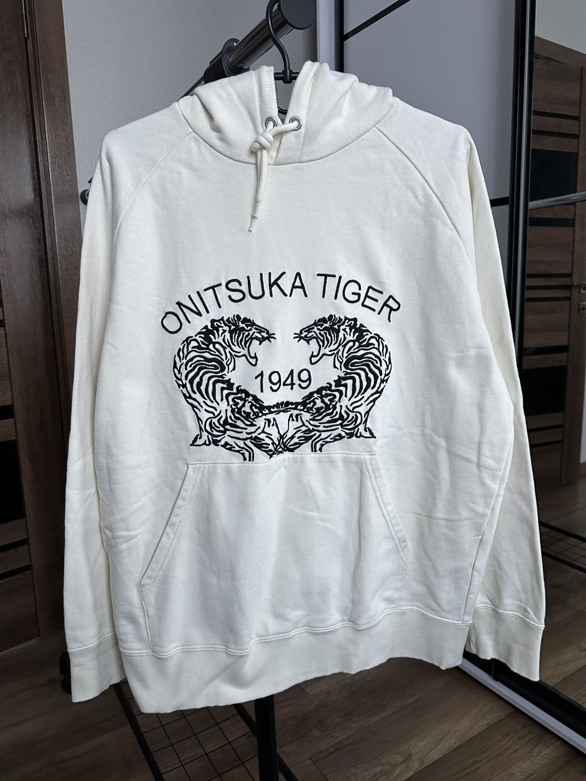 Onitsuka Tiger Onitsuka Tiger Hoodie Pullover Size US L / EU 52-54 / 3 - 3 Thumbnail