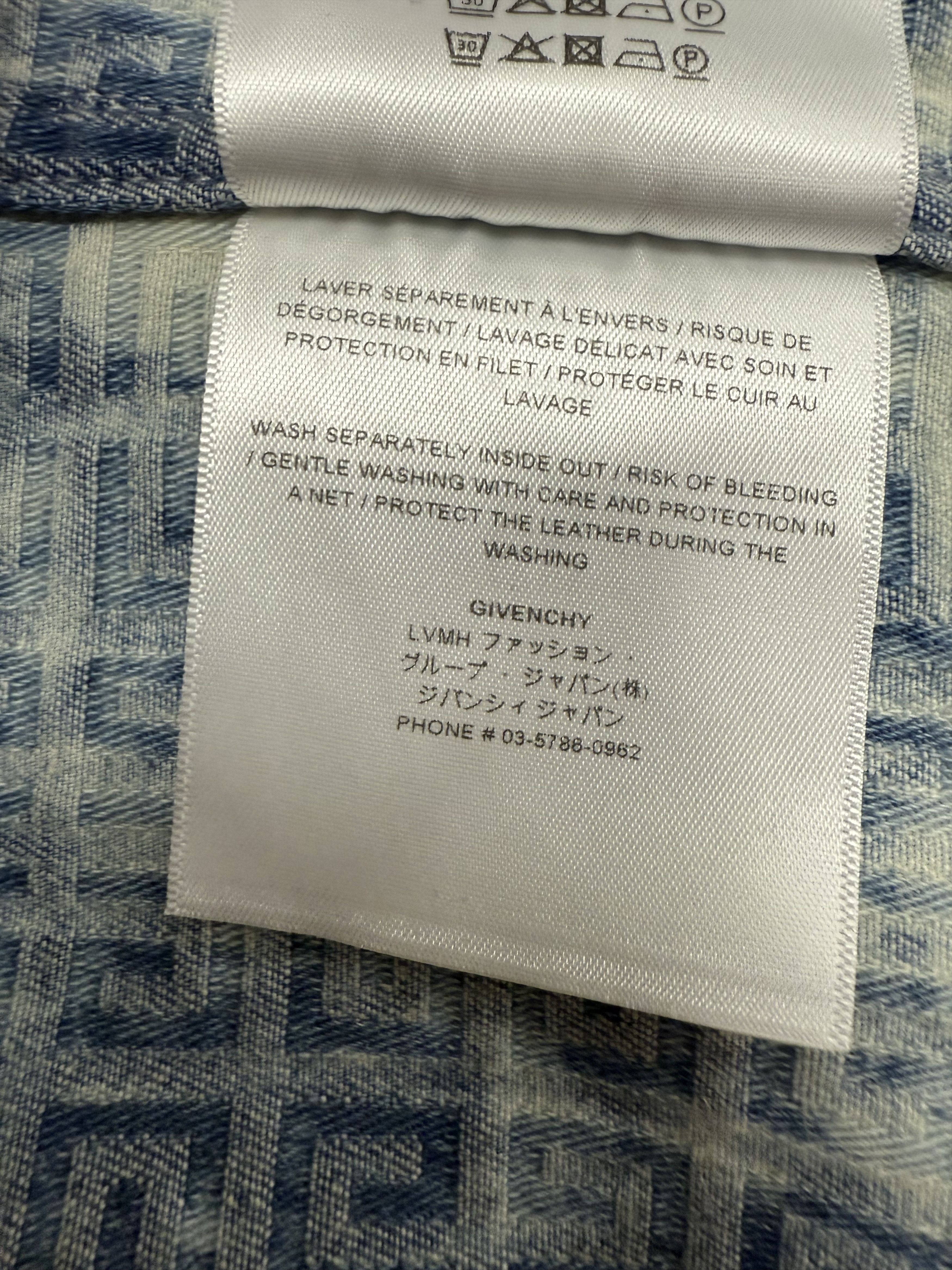 Givenchy Givenchy Monogram Denim Zip-Up Shirt Size US XL / EU 56 / 4 - 5 Thumbnail