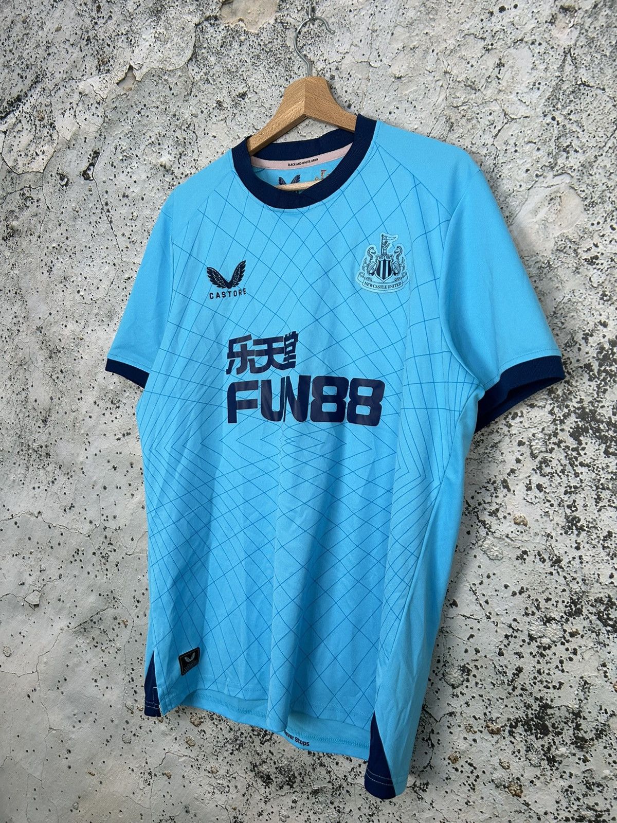 Castore Newcastle United Castore Soccer Jersey Football Sport Size US XL / EU 56 / 4 - 2 Thumbnail