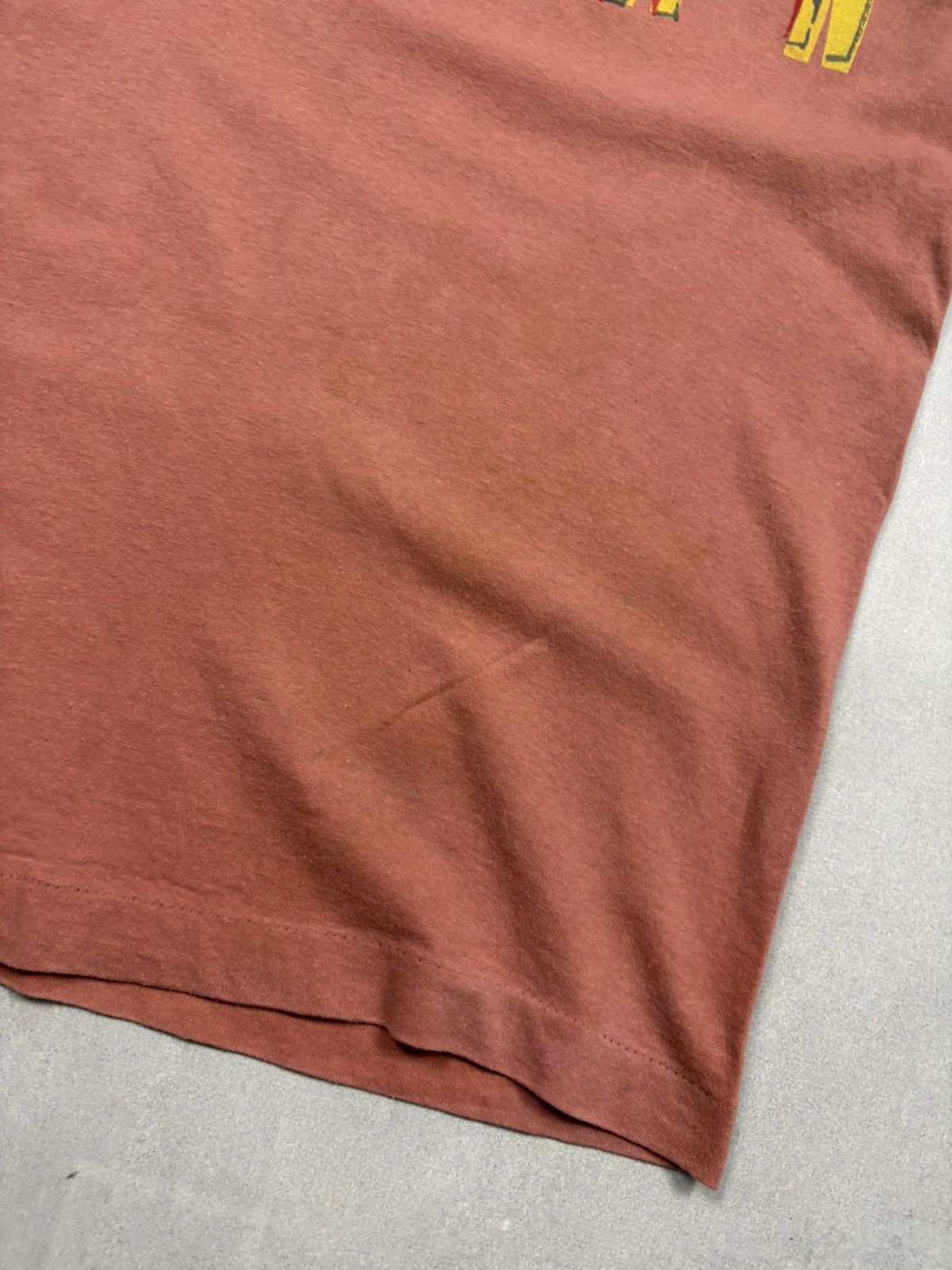 Jordan Brand Vintage 80s Nike Air Jordan Graphic T Shirt Faded Red USA Size US S / EU 44-46 / 1 - 4 Thumbnail