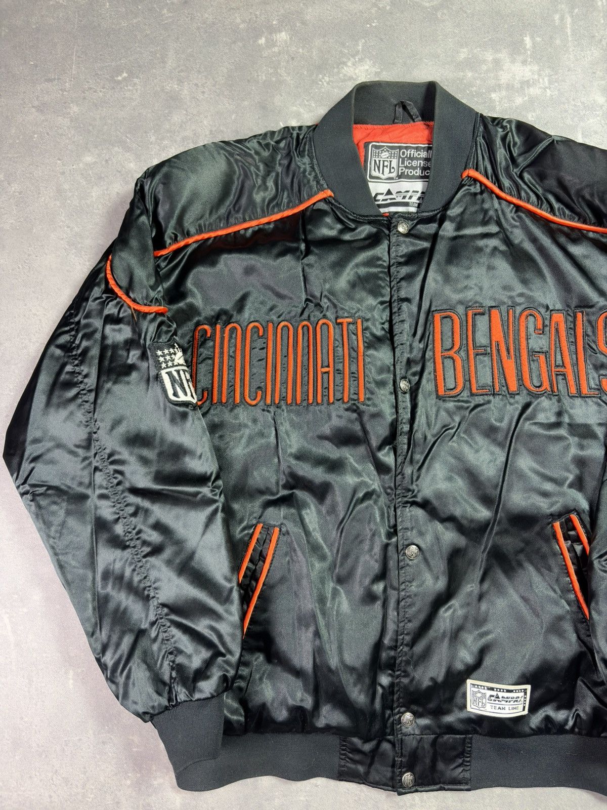 NFL 90s Cincinnati Bengals Campri NFL Team Line Varsity Bomber Size US XXL / EU 58 / 5 - 3 Thumbnail