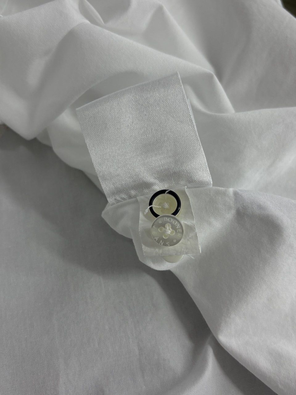 Bogner Vintage Bogner Jeans 2001 White Shirt Size US S / EU 44-46 / 1 - 21 Thumbnail