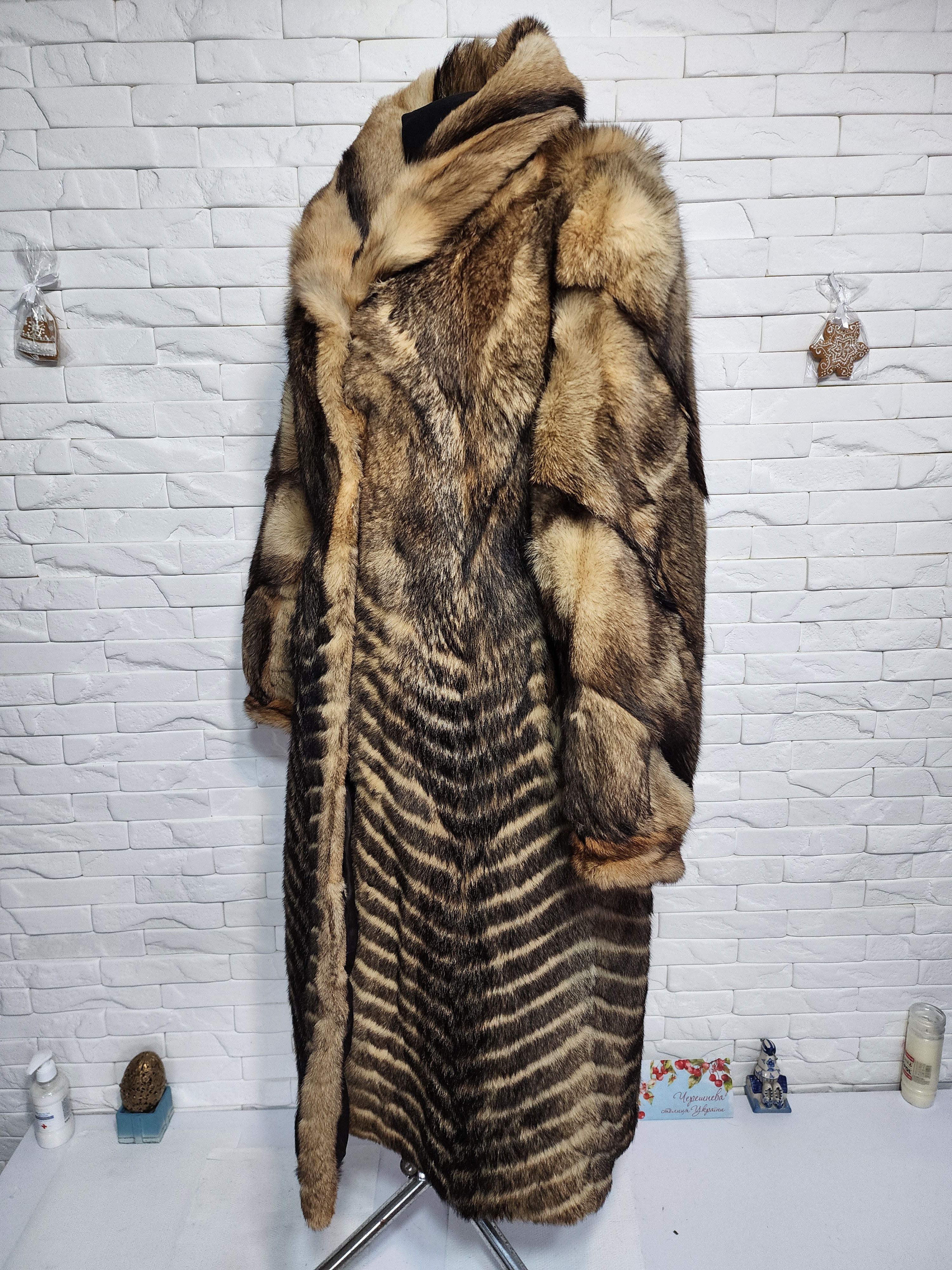 Furla Long Brown Fur Coat: Genuine Undyed Fur, Metal Hook Closure Size XL / US 12-14 / IT 48-50 - 2 Thumbnail