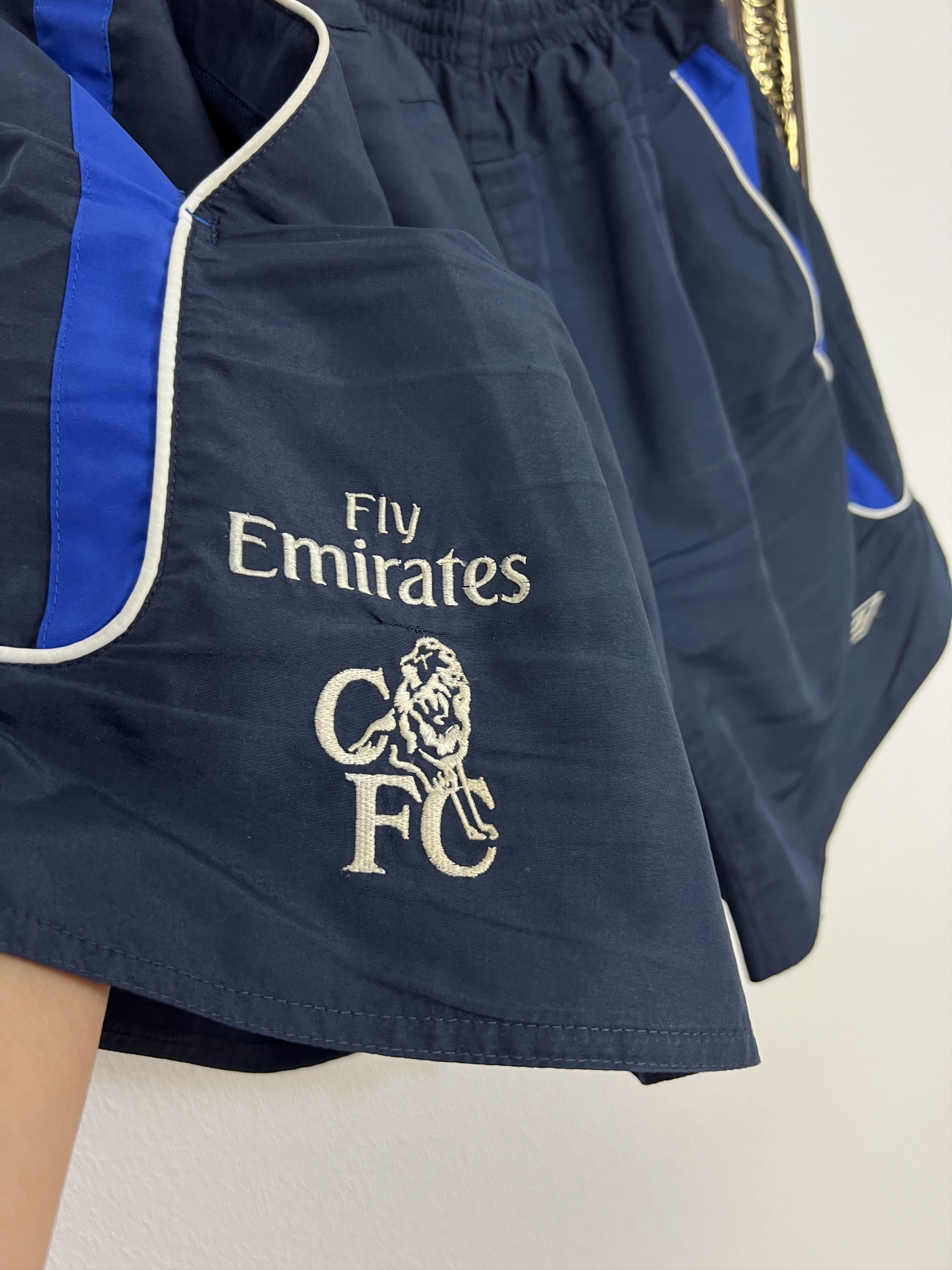 Umbro Vintage 90's Umbro Chelsea Football Shorts Soccer Rare Hype Size US 38 / EU 54 - 4 Thumbnail