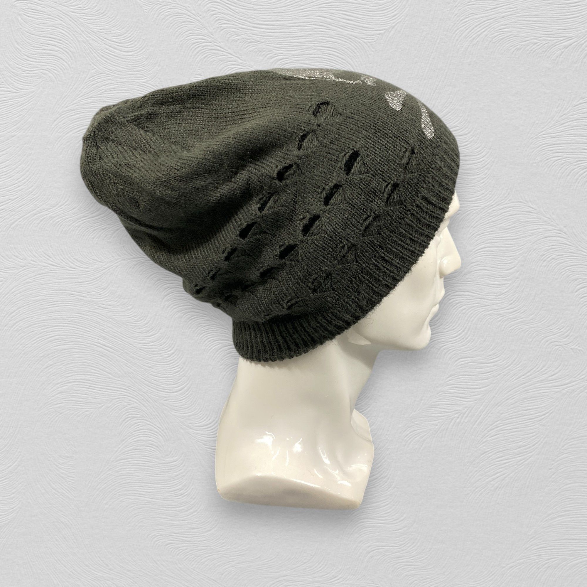 Japanese Brand Skulls Reversible Design Slouchy Snow Cap -BN684 Size ONE SIZE - 4 Thumbnail