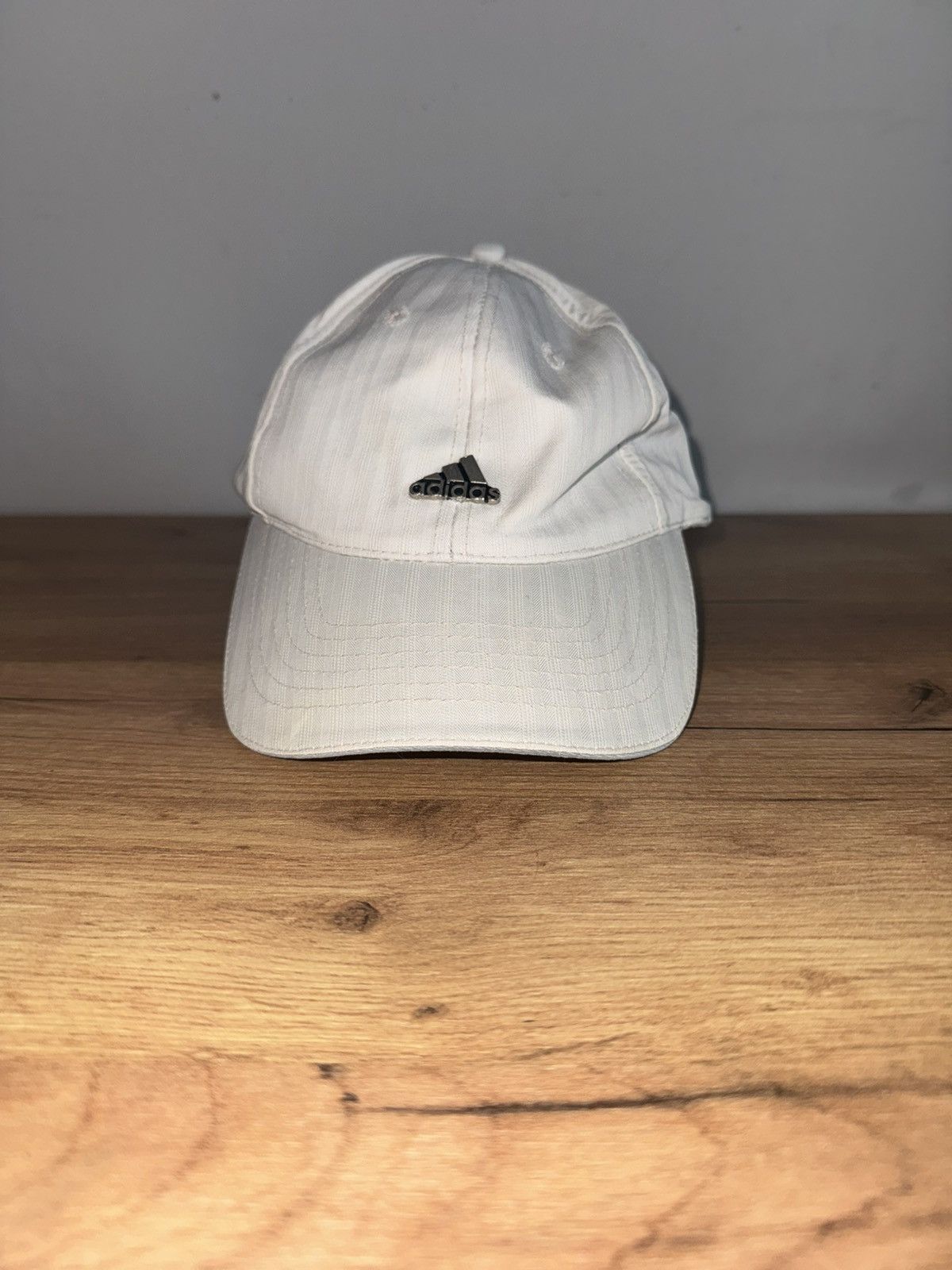 Adidas Adidas Metal Logo Vintage Cap Size ONE SIZE - 1 Thumbnail