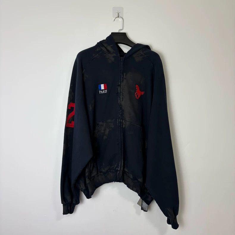 Balenciaga Balenciaga Mud-dyed horse hoodie Size US L / EU 52-54 / 3 - 1 Thumbnail