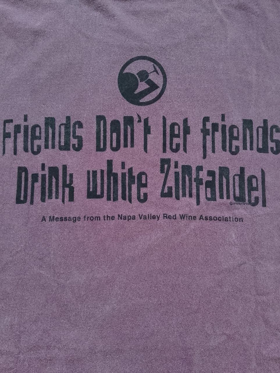 Vintage Crazy Shirt friends drink white zinfandel Vintage 90s Tshirt Size US XL / EU 56 / 4 - 2 Thumbnail