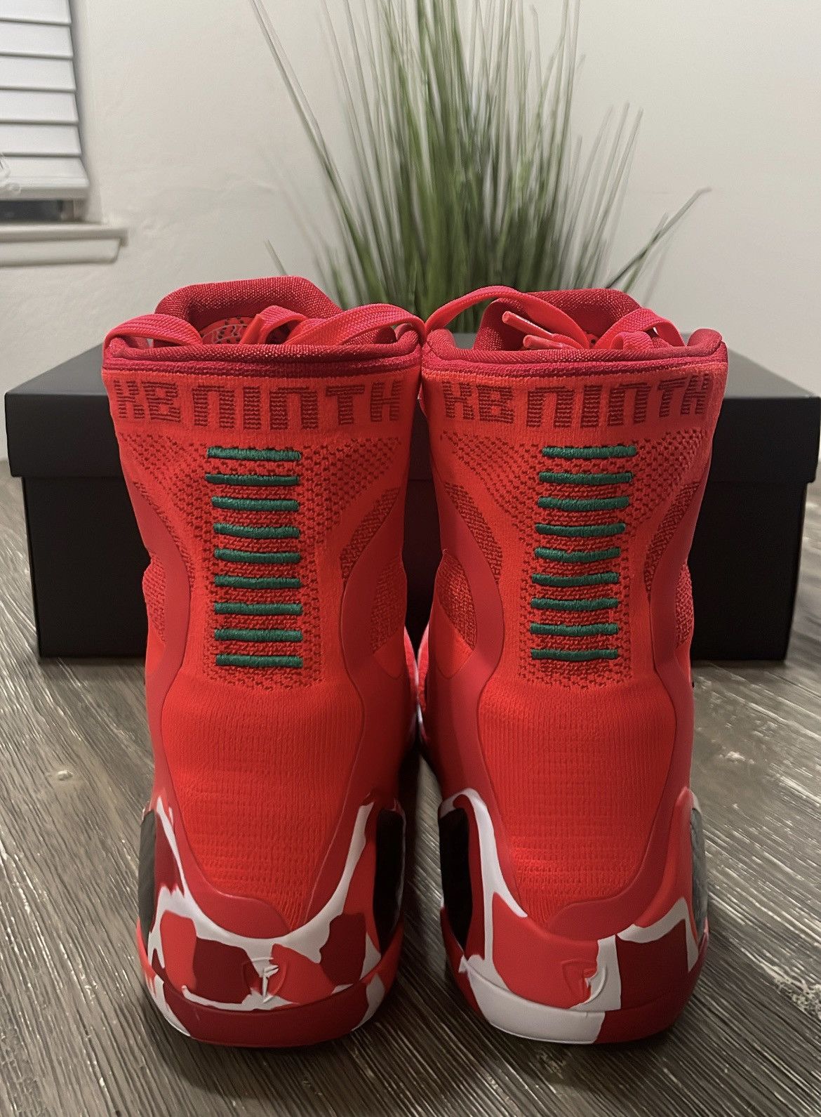 Nike Size 10 - NEW Kobe 9 Elite Protro Christmas 2024 SHIPS TODAY Size US 10 / EU 43 - 4 Thumbnail