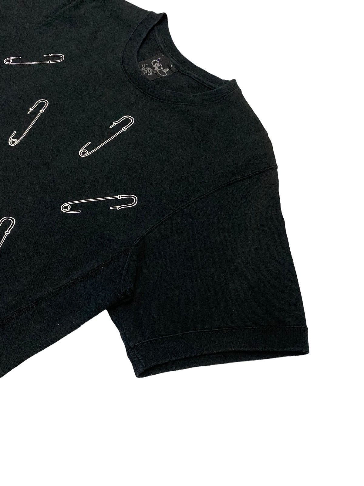 If Six Was Nine × Japanese Brand × Le Grande Bleu (L.G.B.) Ybt Japan Shirt Artwork Graphic Safety Pins Ear Rings Size US M / EU 48-50 / 2 - 5 Thumbnail
