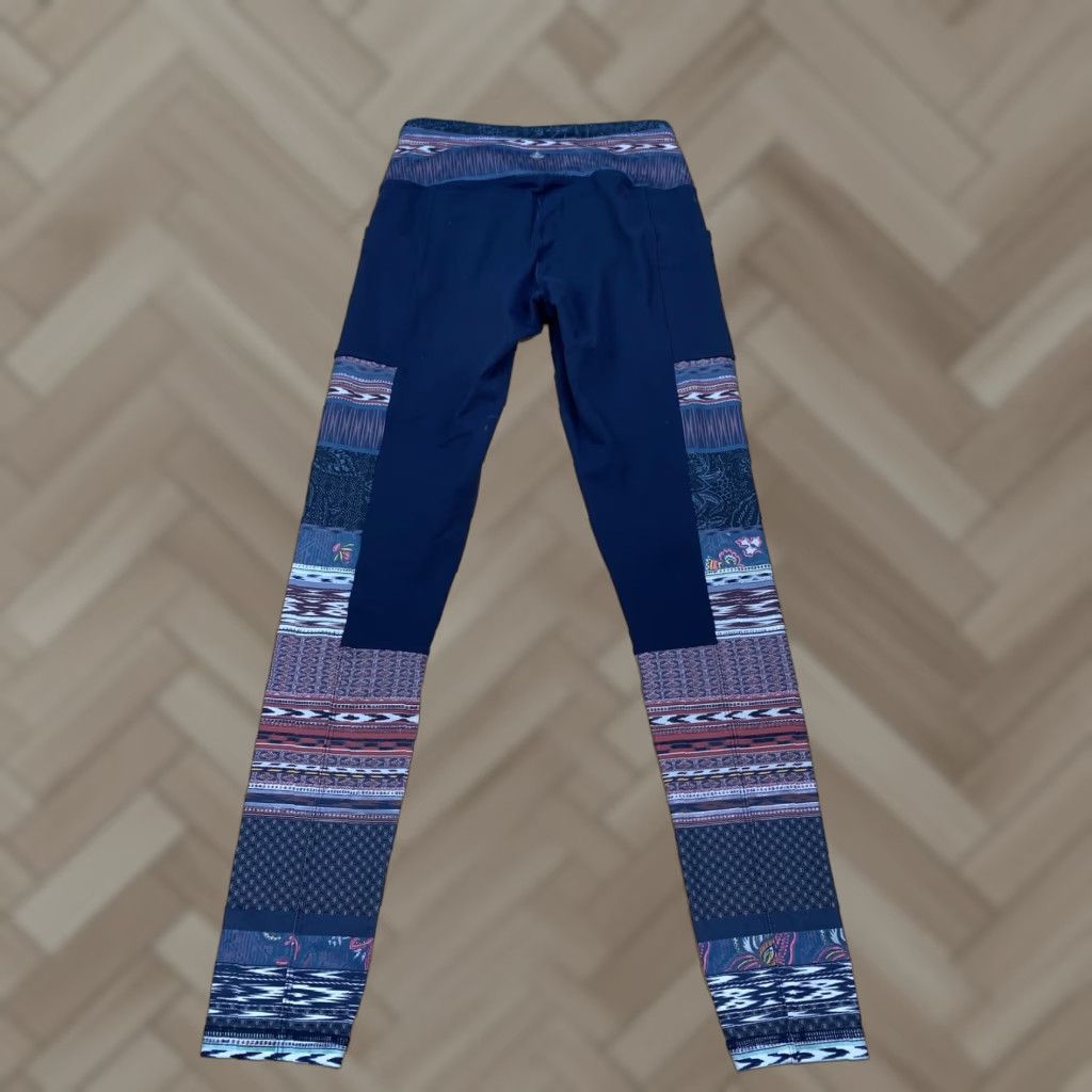 Prana prAna Yoga Leggings Aztec Southwest Activewear Athleisure Casual XS Women Blue 27.5 in Inseam Leg Compression Size 26" / US 2 / IT 38 - 1 Thumbnail