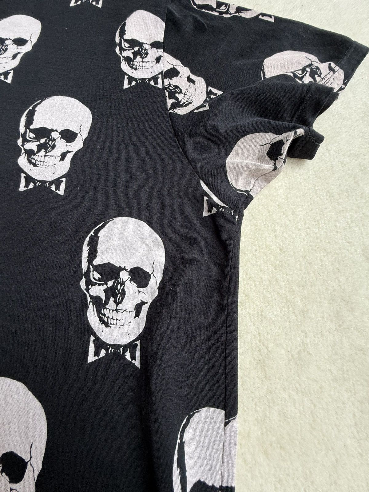 Saint Laurent Paris Grail FW15 Saint Laurent skull boack T shirt Hedi Slimane Size US S / EU 44-46 / 1 - 16 Thumbnail