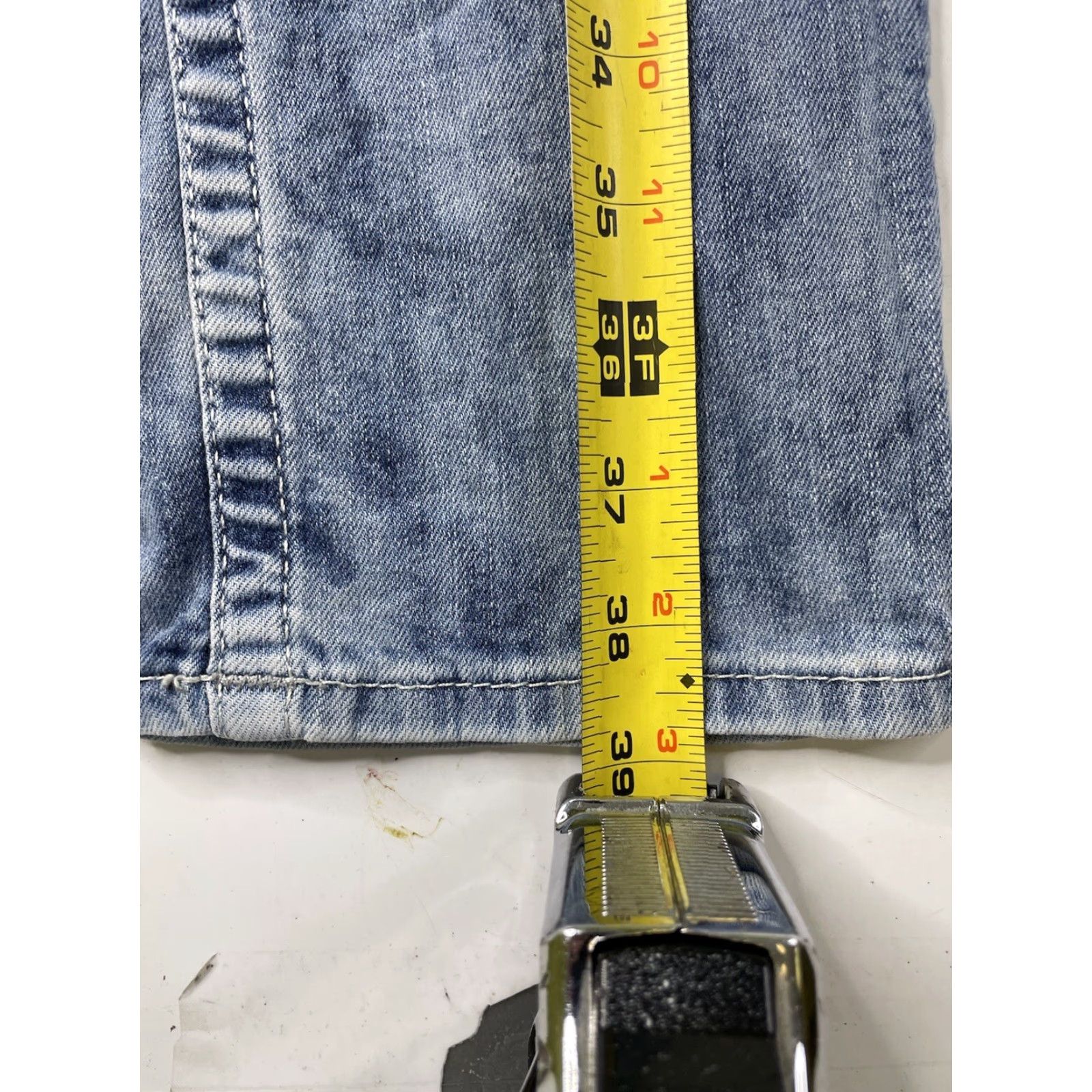 True Religion True Religion Womens Jeans Slim Distressed Denim 18 Blue Slim Fit Low Y2K Stain Hole, Regular Size 18 Womens Jeans Size 40" / US 18 - 4 Thumbnail