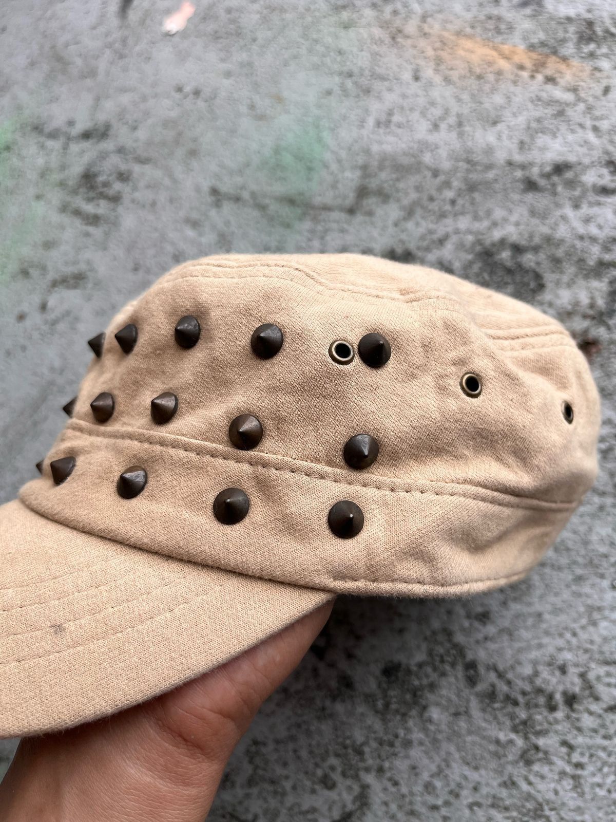 If Six Was Nine × Japanese Brand × Le Grande Bleu (L.G.B.) JAPANASE CRAZY STUDED COMANDO HAT Size ONE SIZE - 2 Thumbnail