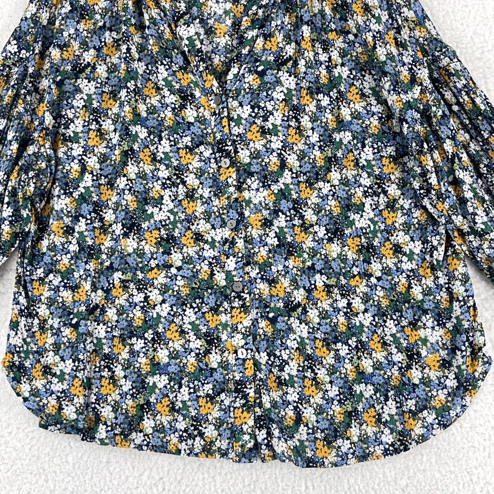 J. Jill J. Jill Petites Blue Floral Print Button-Up Shirt Womens V-Neck Size PXL - Casual Shirt Size XL / US 12-14 / IT 48-50 - 5 Thumbnail