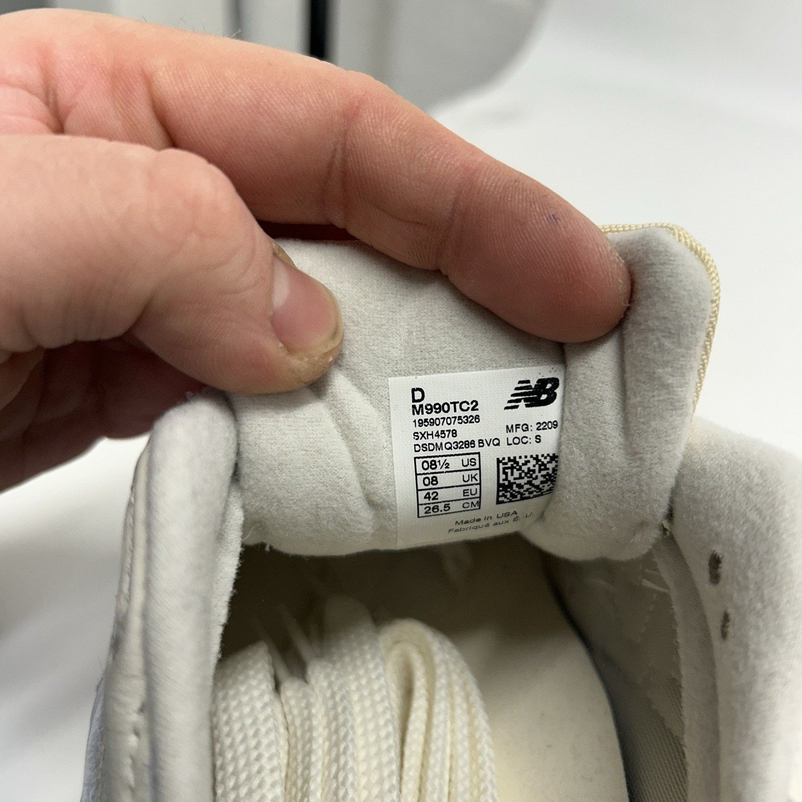New Balance Teddy Santis x New Balance 990v2 “Sea Salt” M990TC2 Size US 8.5 / EU 41-42 - 5 Thumbnail