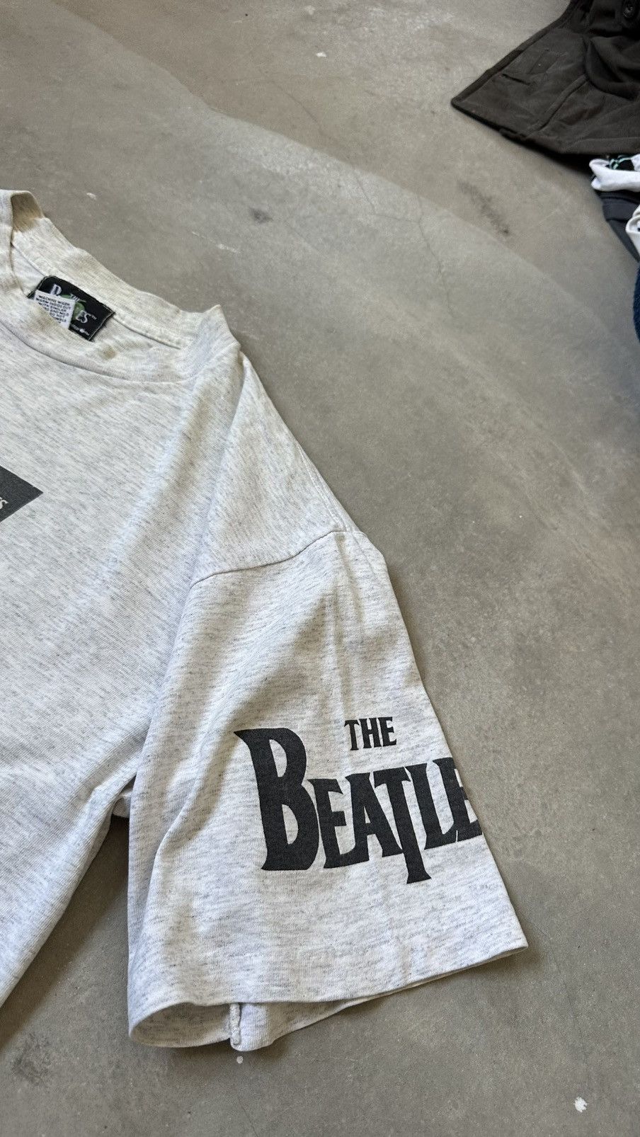 Vintage VINTAGE 90s THE BEATLES BAND TEE Size US M / EU 48-50 / 2 - 3 Thumbnail