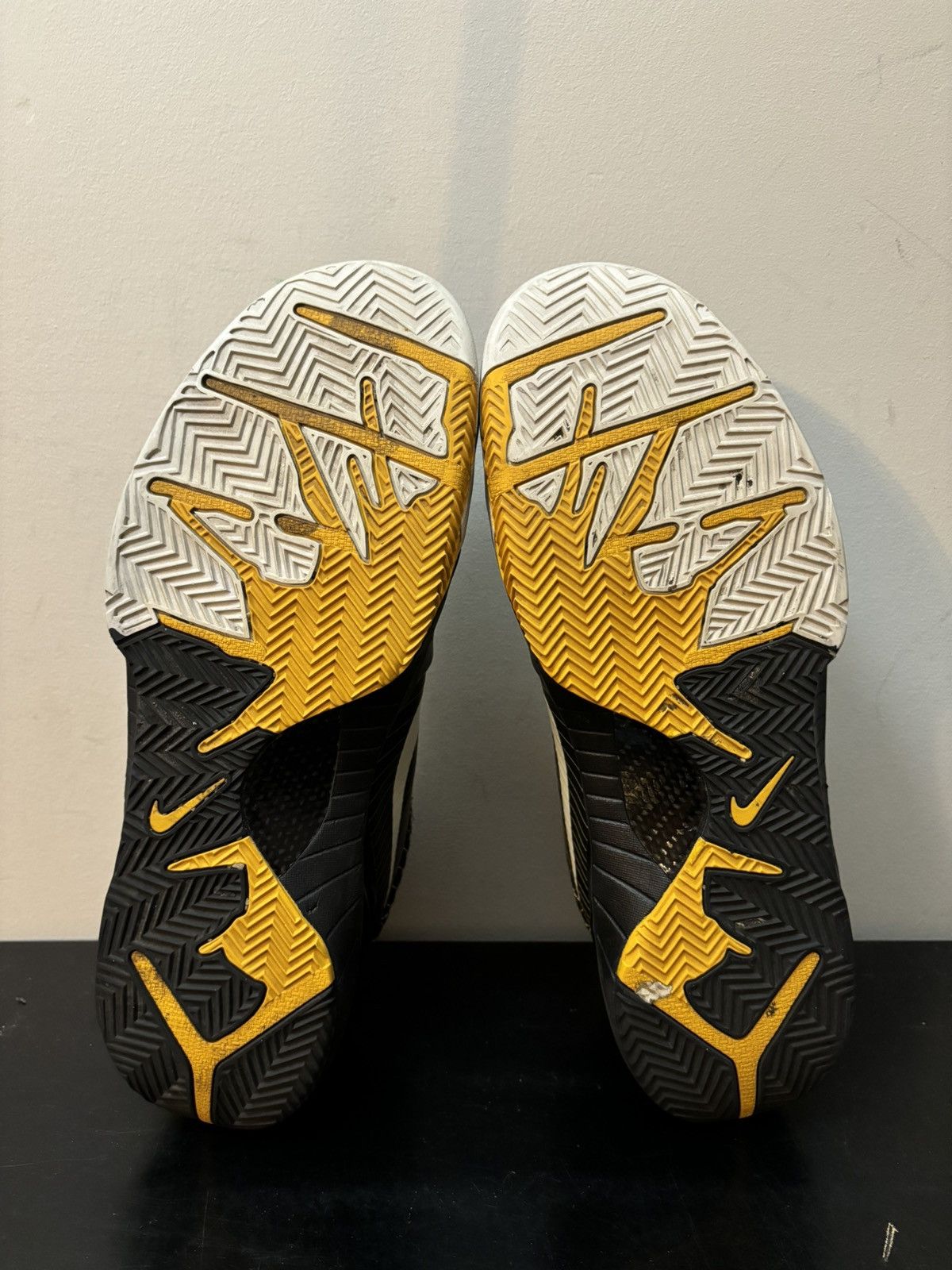 Nike Nike Kobe 4 Del Sol Size US 15 / EU 48 - 6 Thumbnail