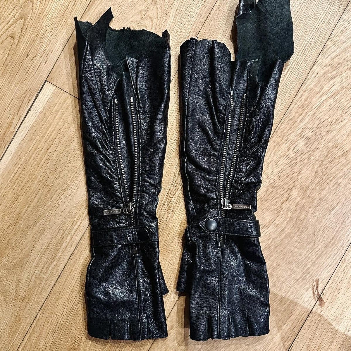 Yasuyuki ishii Fingerless Leather Gloves 1 of 1