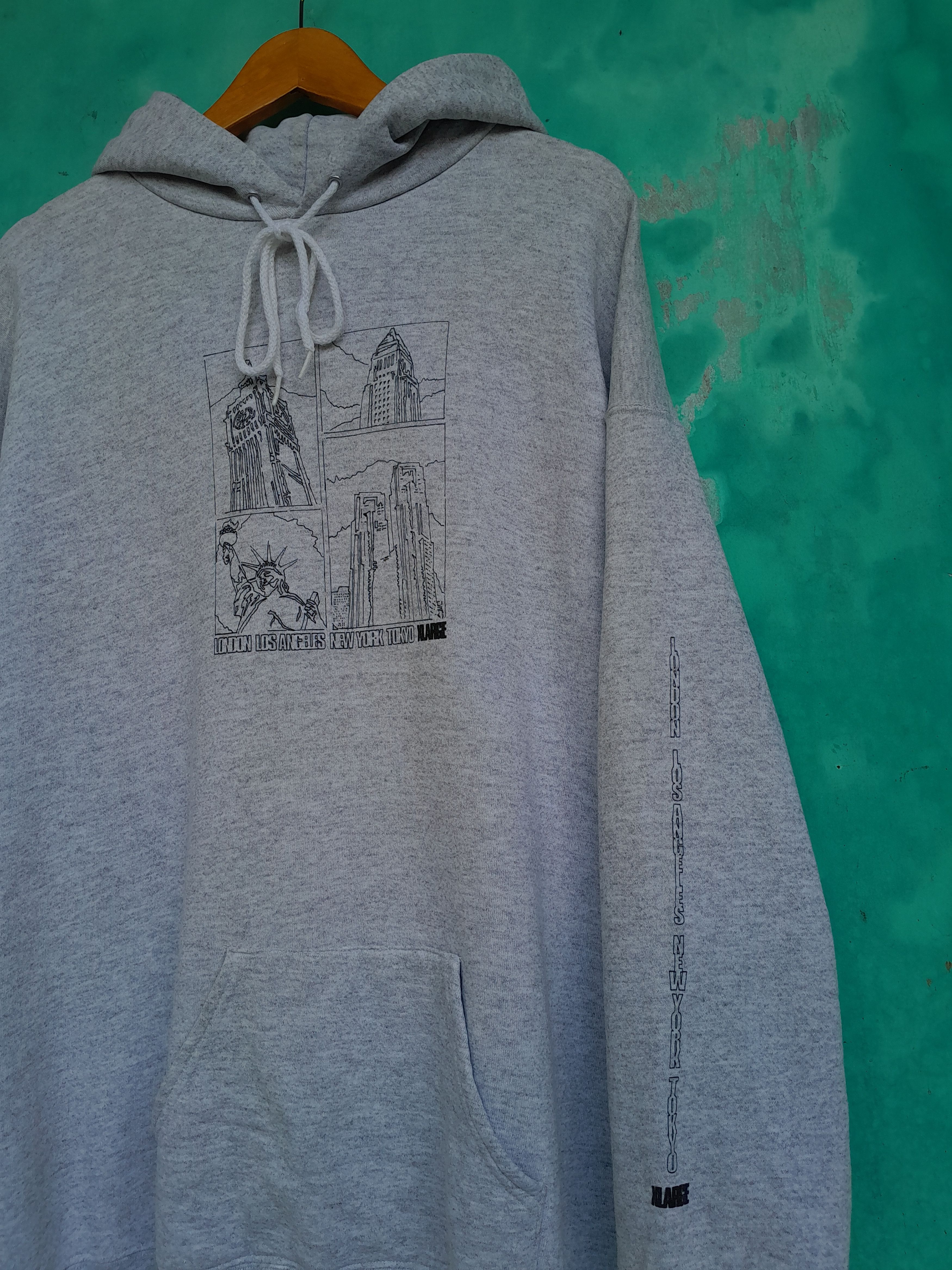 Xlarge Vintage 90s XLARGE Clothing skate hip hop rock hoodie Size US XL / EU 56 / 4 - 3 Thumbnail