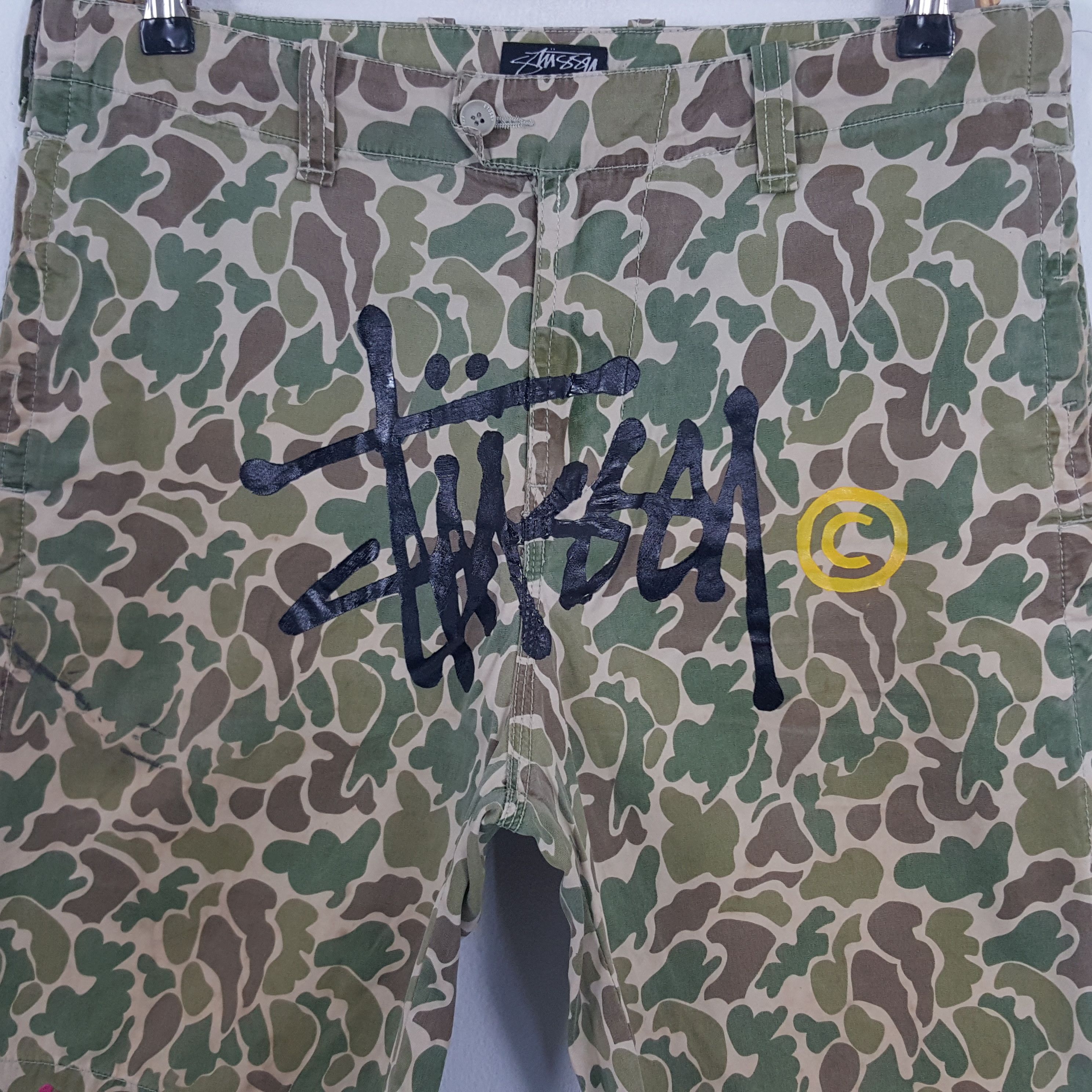 Stussy × Vintage Vintage Stussy Streetwear Style Camo Shorts Pants Size US 32 / EU 48 - 2 Thumbnail