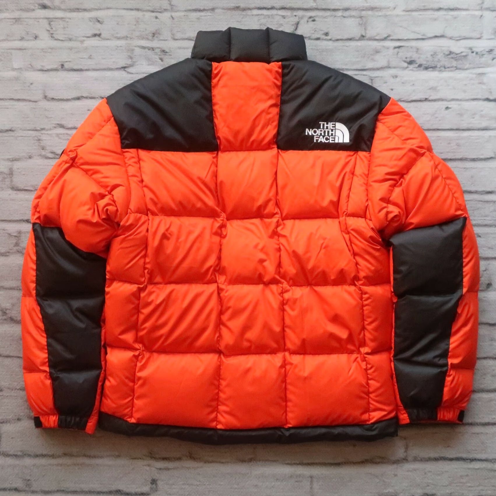 The North Face VINTAGE The North Face 700 Down Lhotse Puffer Jacket Mens Small Tangerine / Black Winter Coat Size US S / EU 44-46 / 1 - 2 Thumbnail