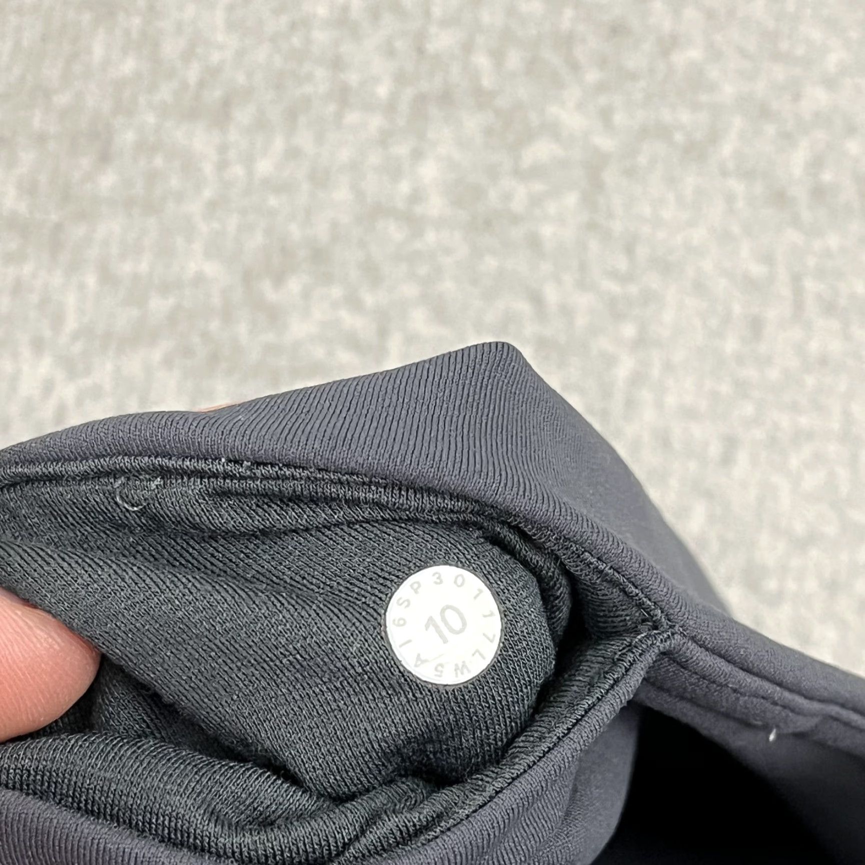 Lululemon Lululemon Revitalize Tight Womens Sz 10 x 25" Gray Active Fitness Yoga W5AI6S Size ONE SIZE - 3 Thumbnail