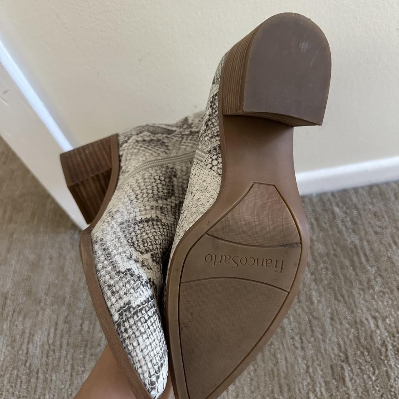 Franco Sarto Franco Sarto pointed toe snake skin boots Size US 7.5 / IT 37.5 - 5 Thumbnail