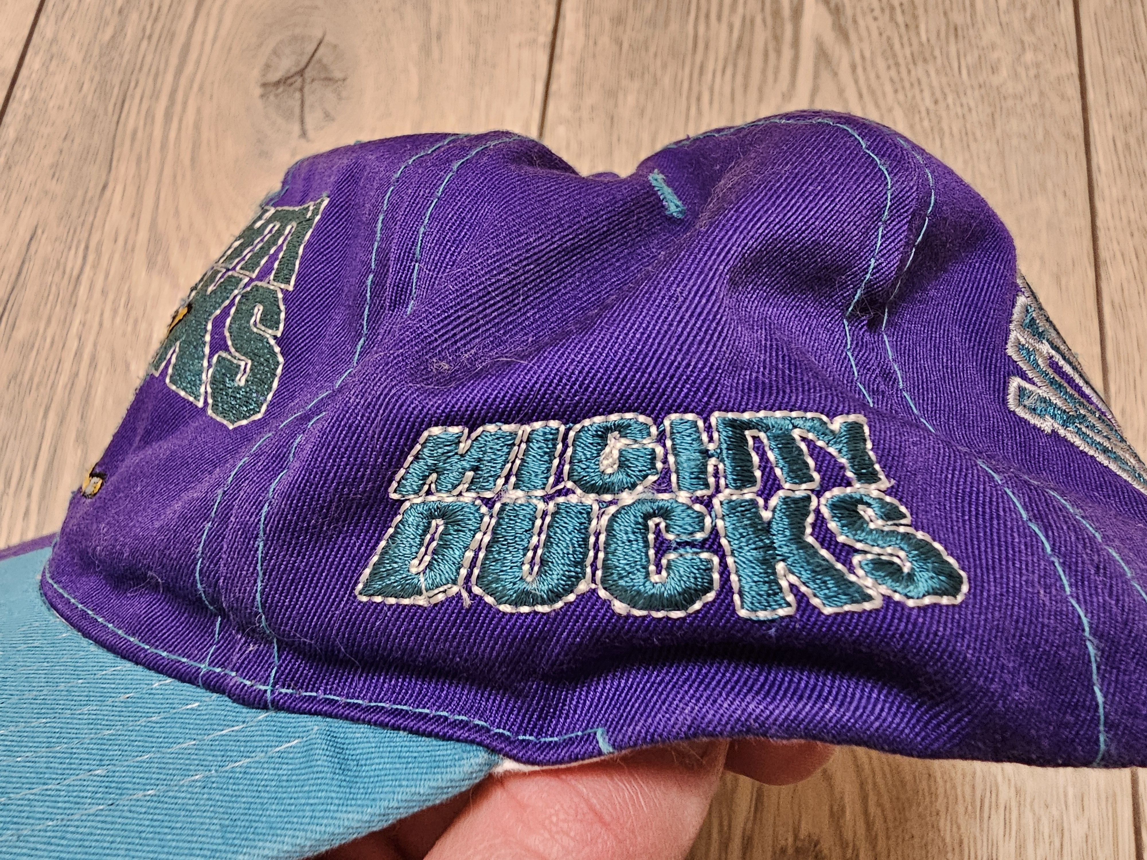 NHL ANAHEIM MIGHTY DUCKS VINTAGE CAP 90s HOCKEY VINTAGE CAP 90S Size ONE SIZE - 5 Thumbnail